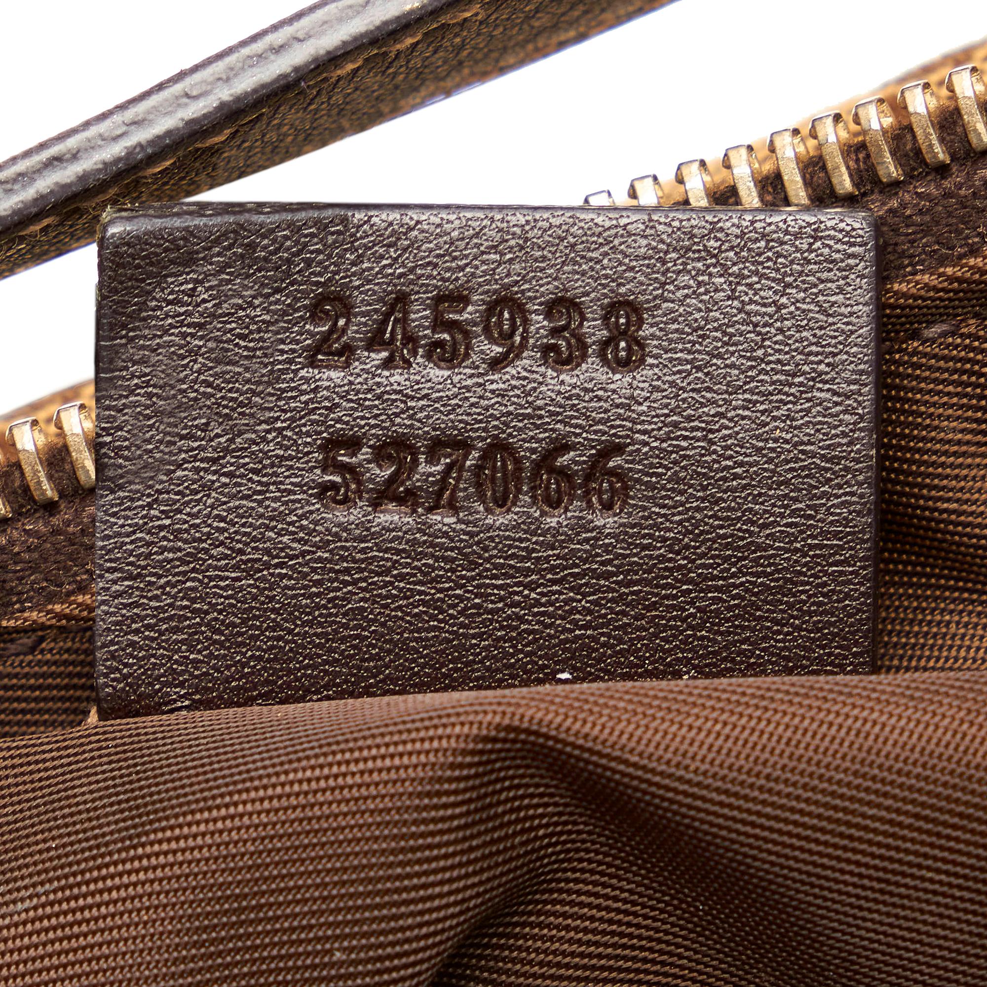 Gucci Gucci Canvas Baguette (SHG-34048)