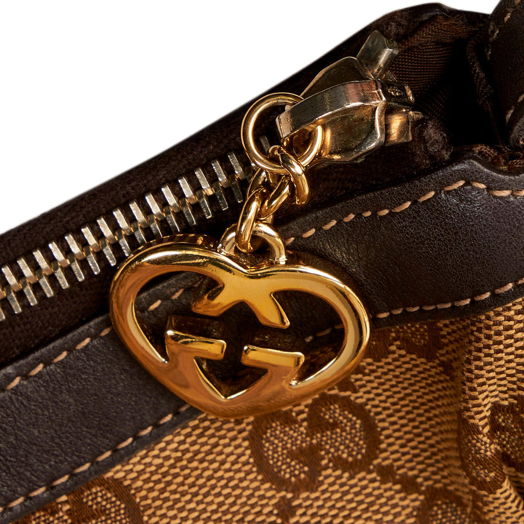 Gucci Gucci Canvas Baguette (SHG-34048)