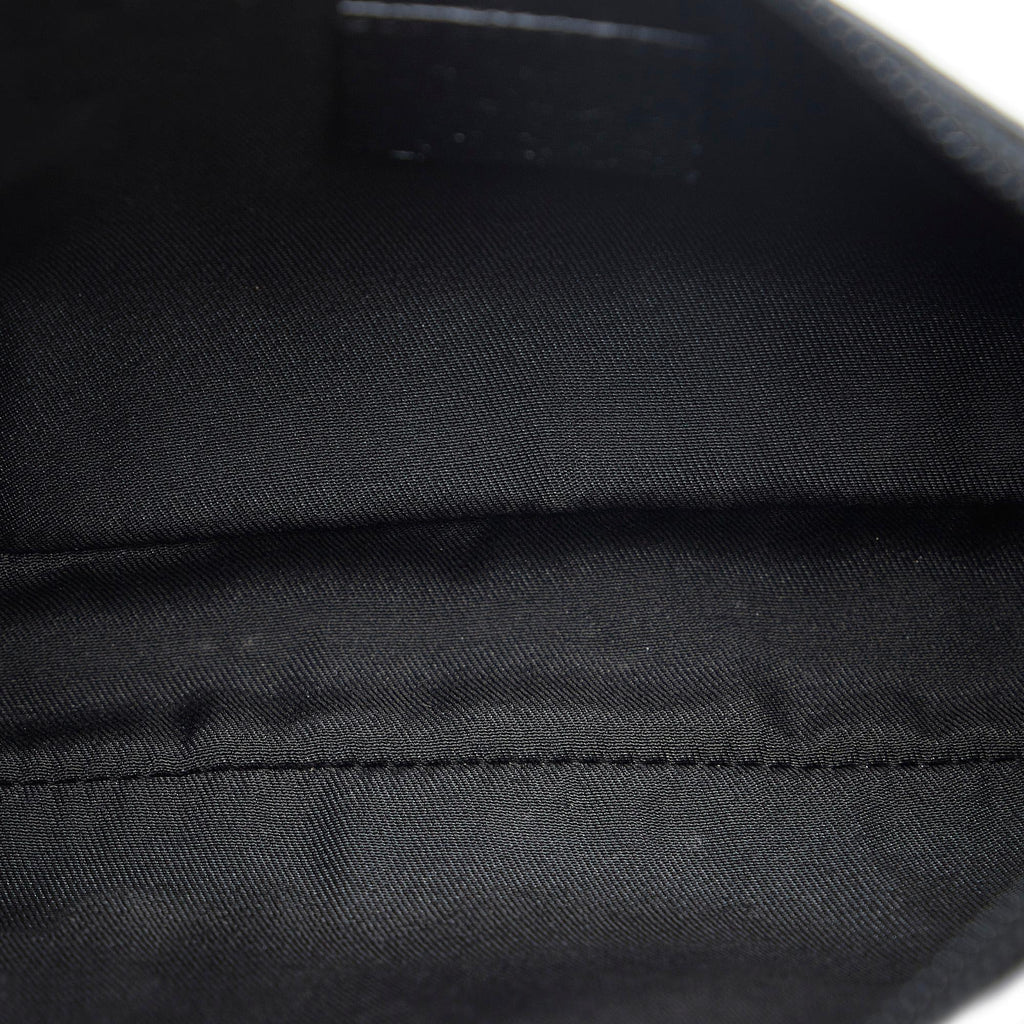 Gucci GG Canvas Baguette (SHG-onJKx6)