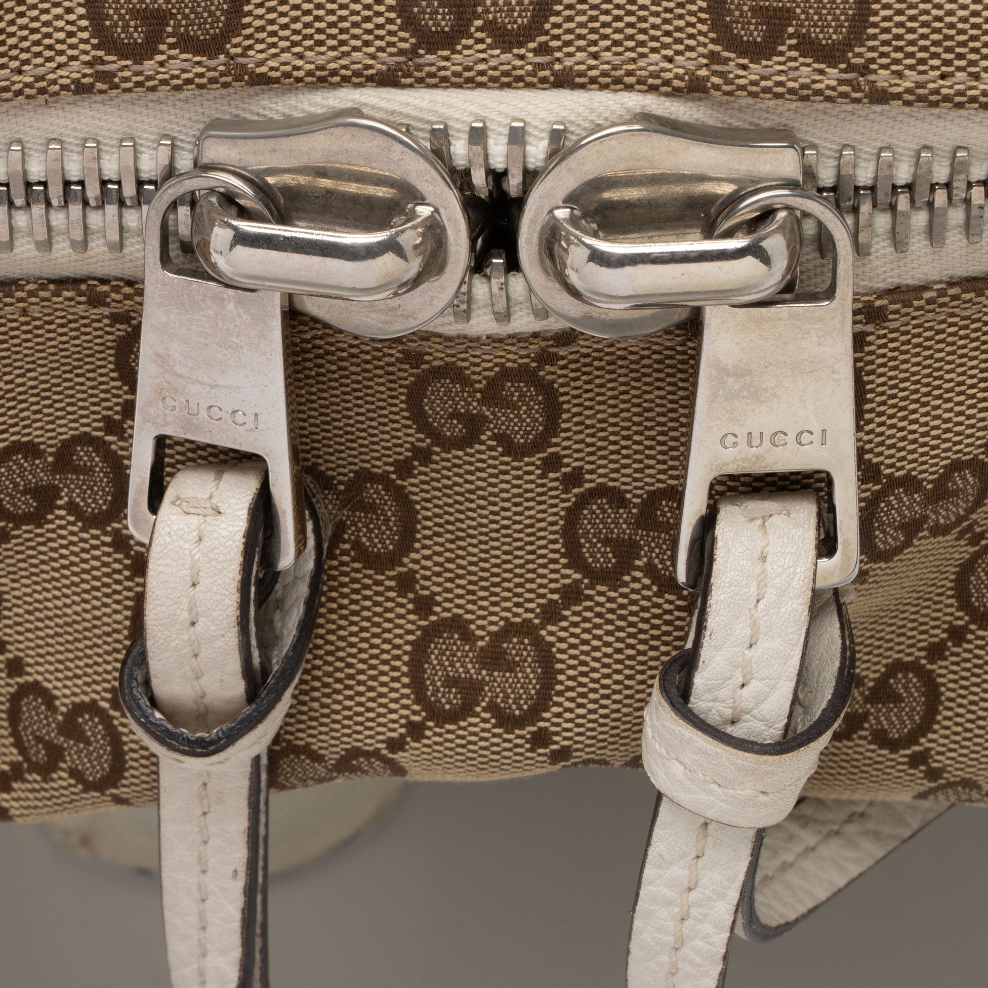Gucci GG Canvas Bamboo Bar Large Tote (SHF-8uUHe9)