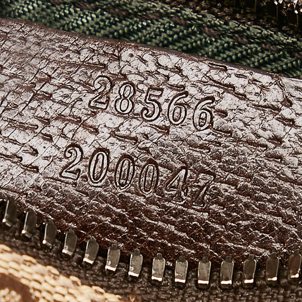 Gucci Gucci Canvas Belt Bag (SHG-29177)
