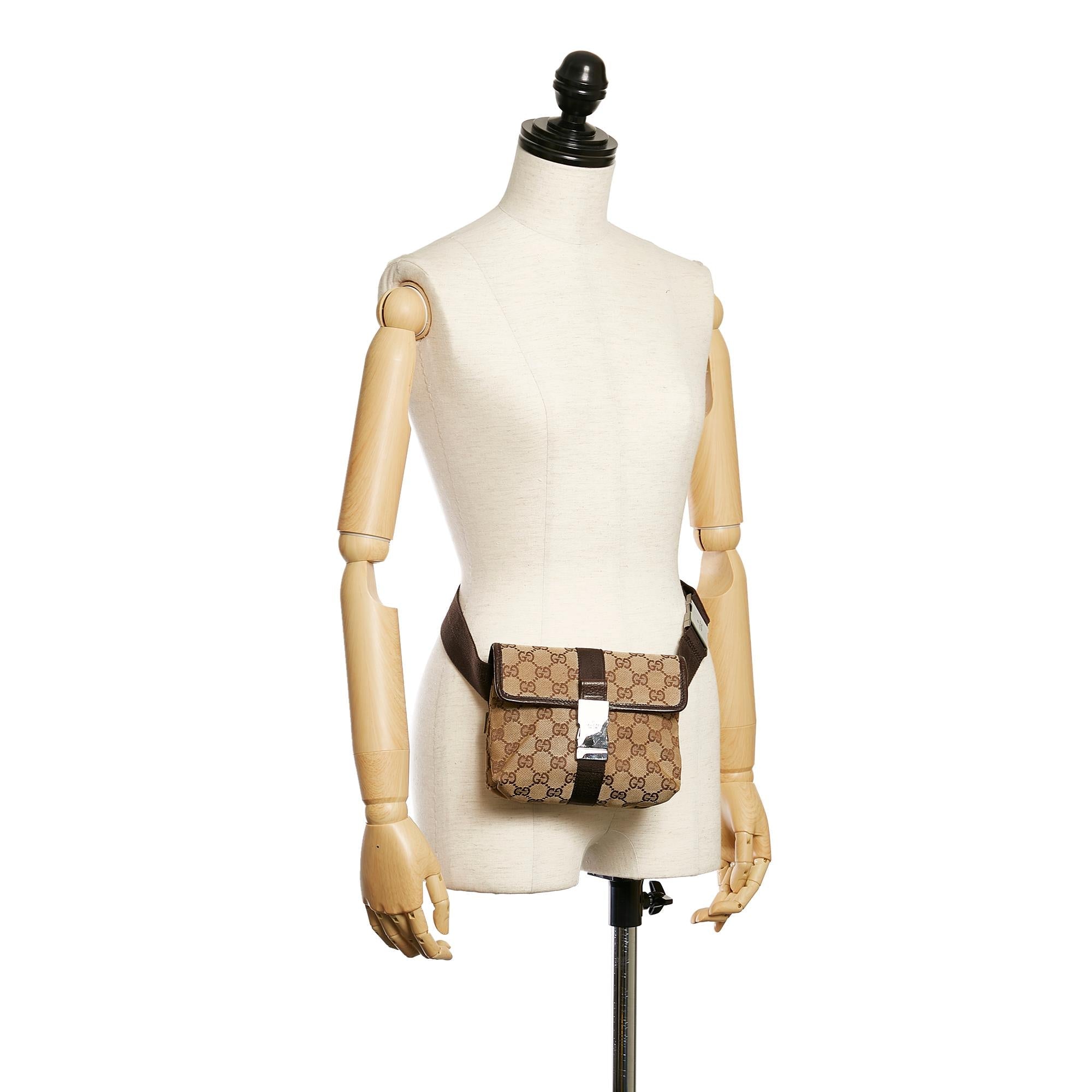 Gucci Gucci Canvas Belt Bag (SHG-29731)