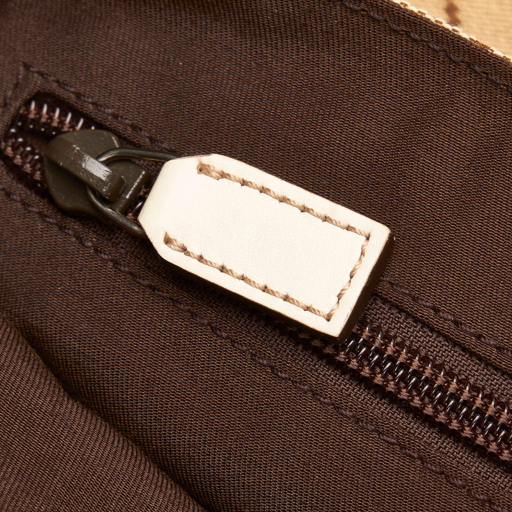 Gucci GG Canvas Belt Bag (SHG-31344)