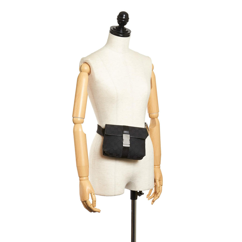 Gucci Gucci Canvas Belt Bag (SHG-32392)