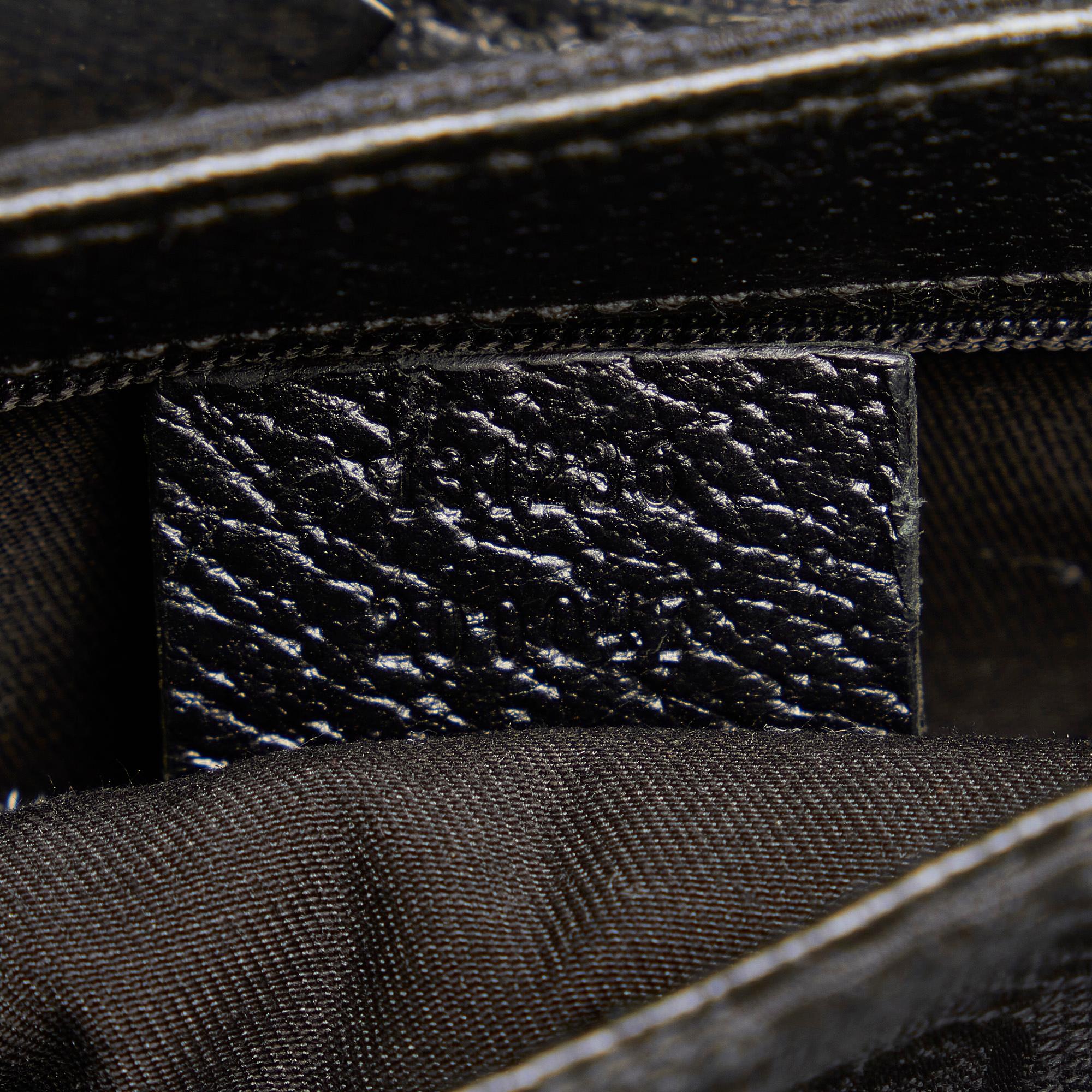 Gucci GG Canvas Belt Bag (SHG-OmJYck)