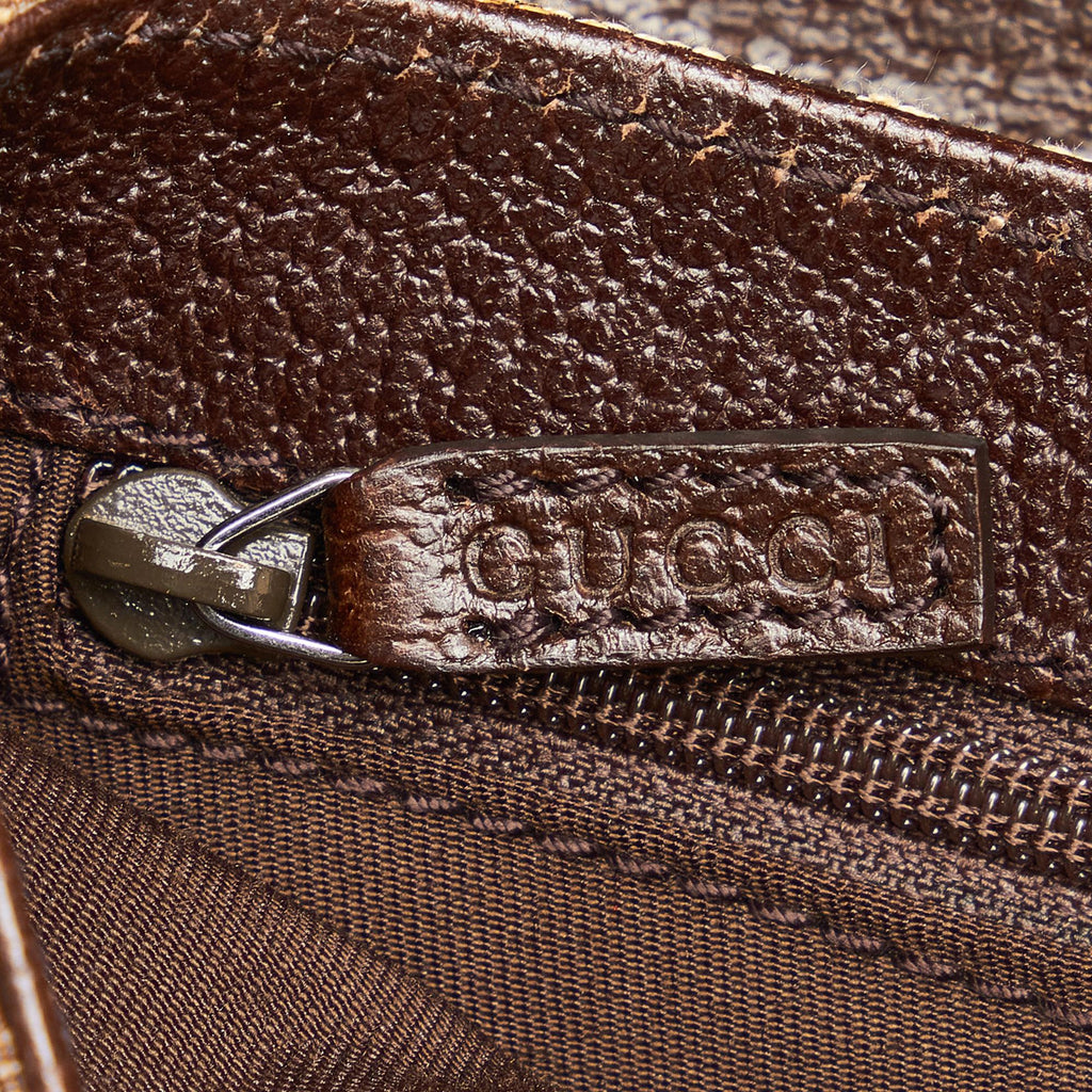 Gucci GG Canvas Belt Bag (SHG-deFkNW)