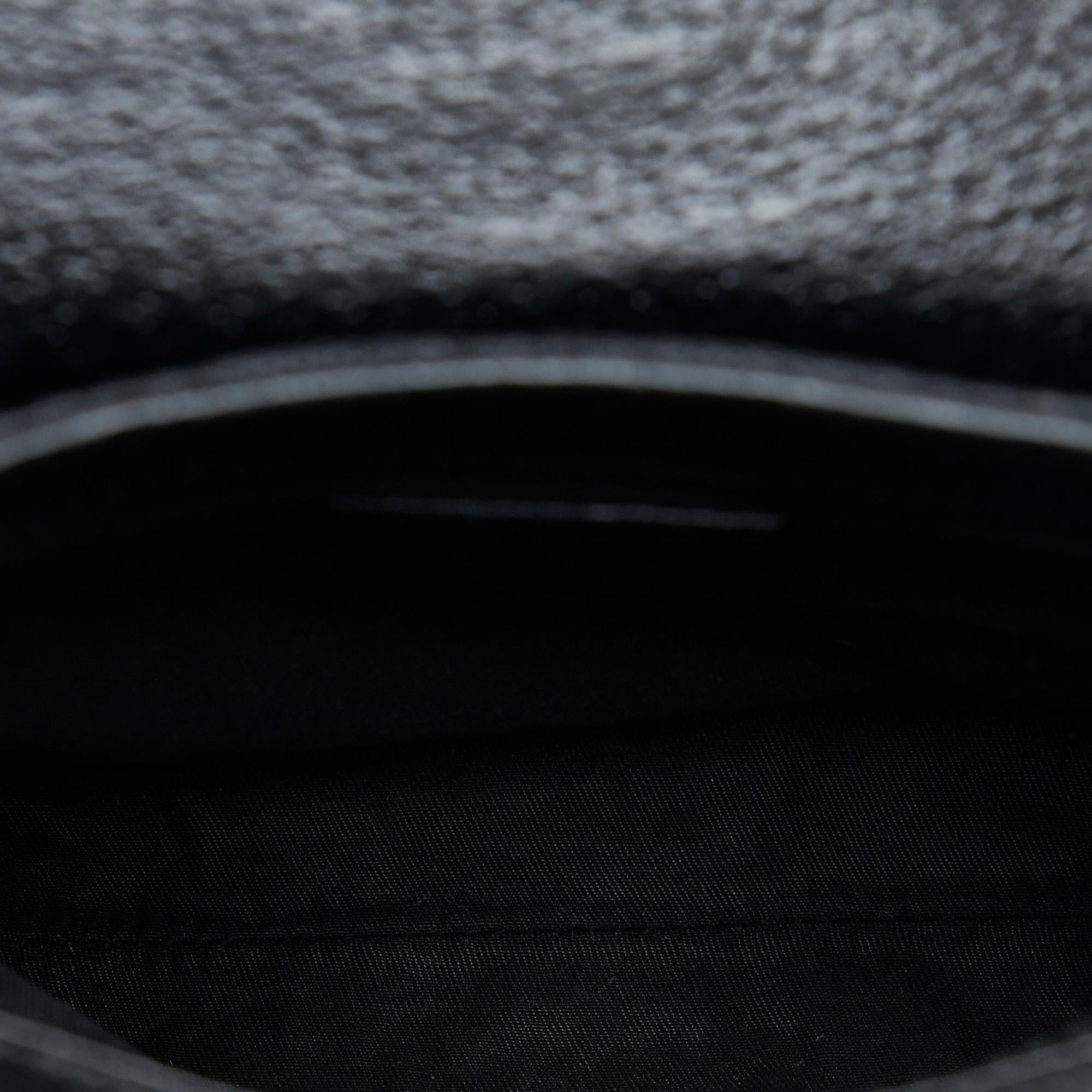 Gucci GG Canvas Belt Bag (SHG-bhHc1K)