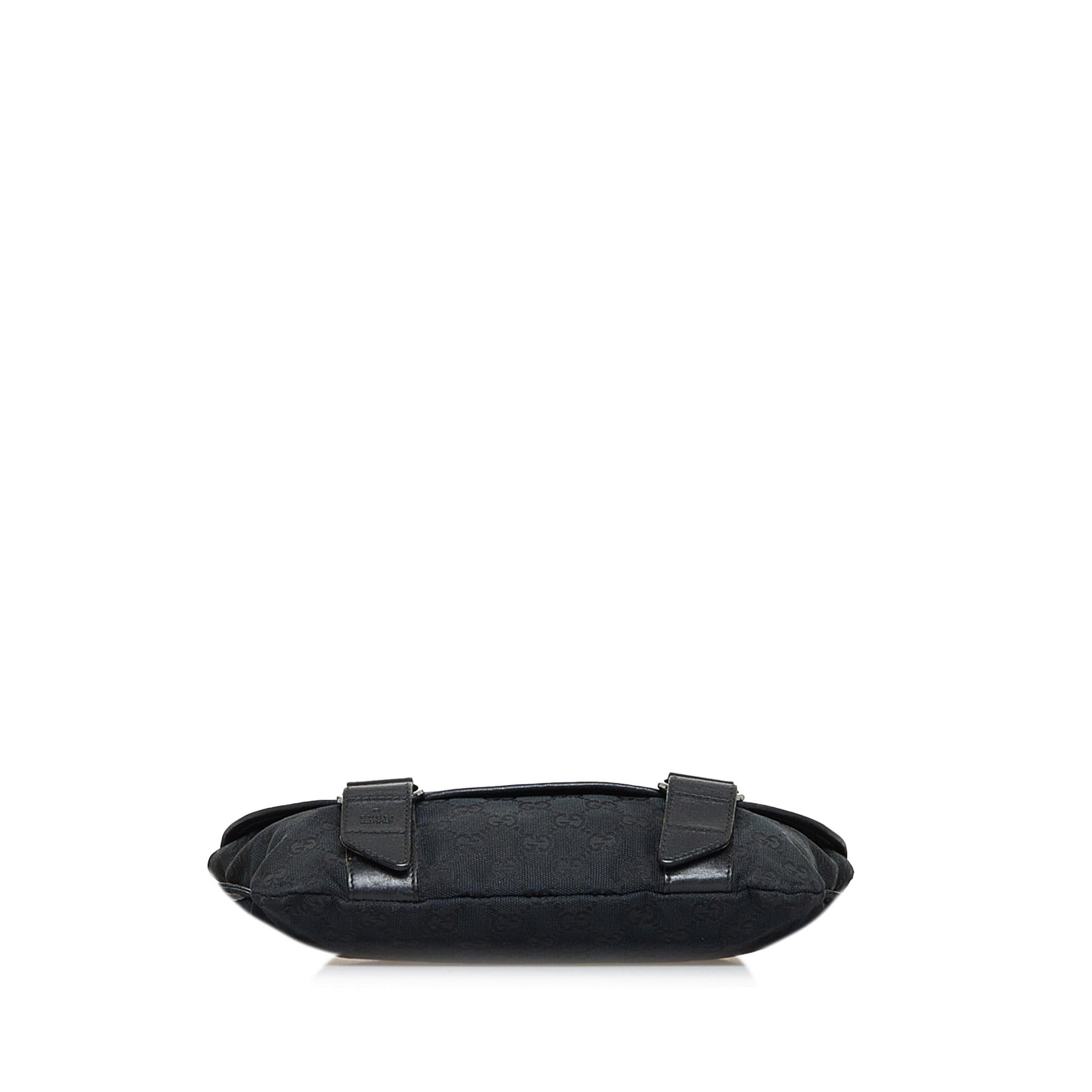 Gucci GG Canvas Belt Bag (SHG-Umgtg5)