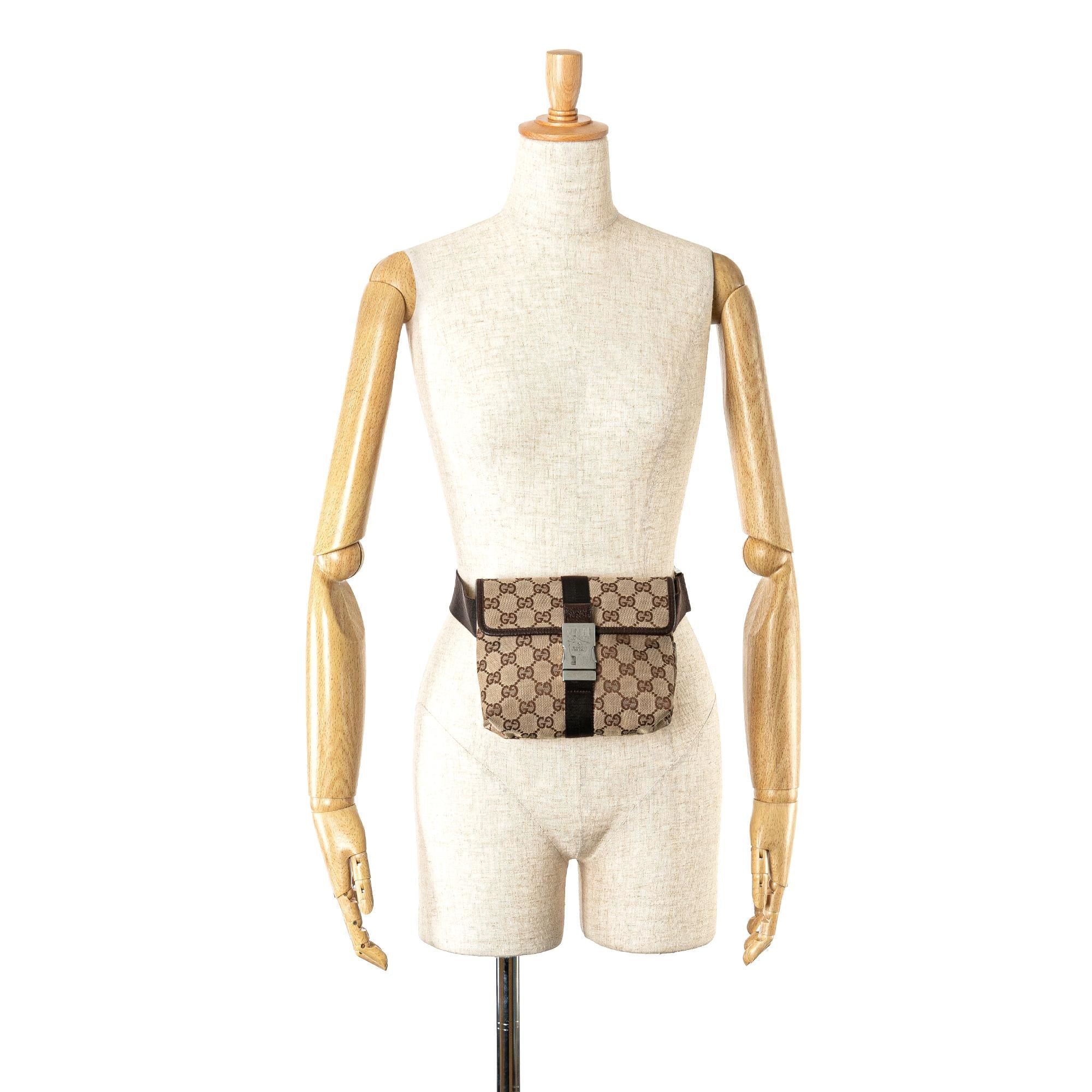 Gucci GG Canvas Belt Bag (SHG-6uYDX9)