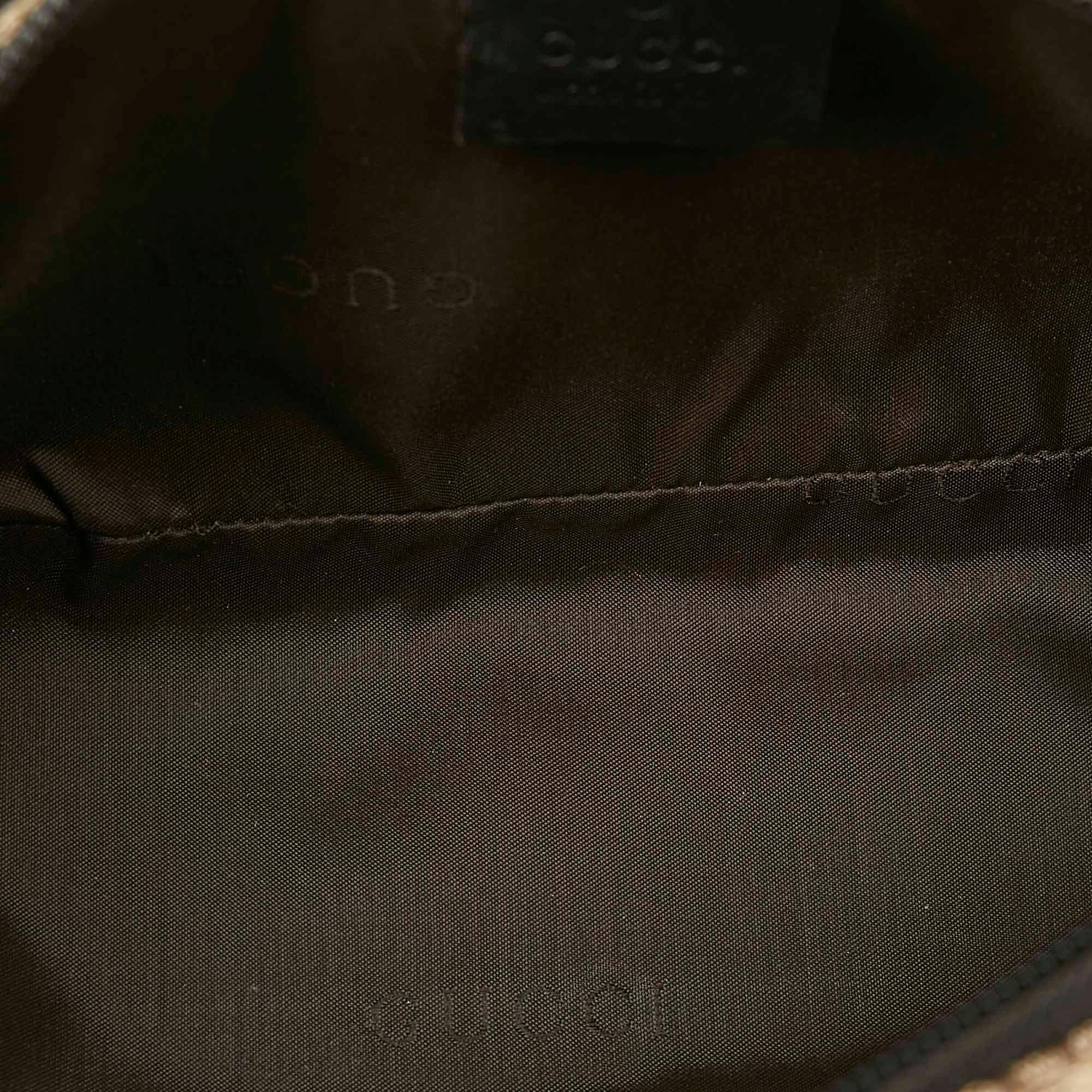 Gucci Gucci Canvas Boat Baguette (SHG-22815)