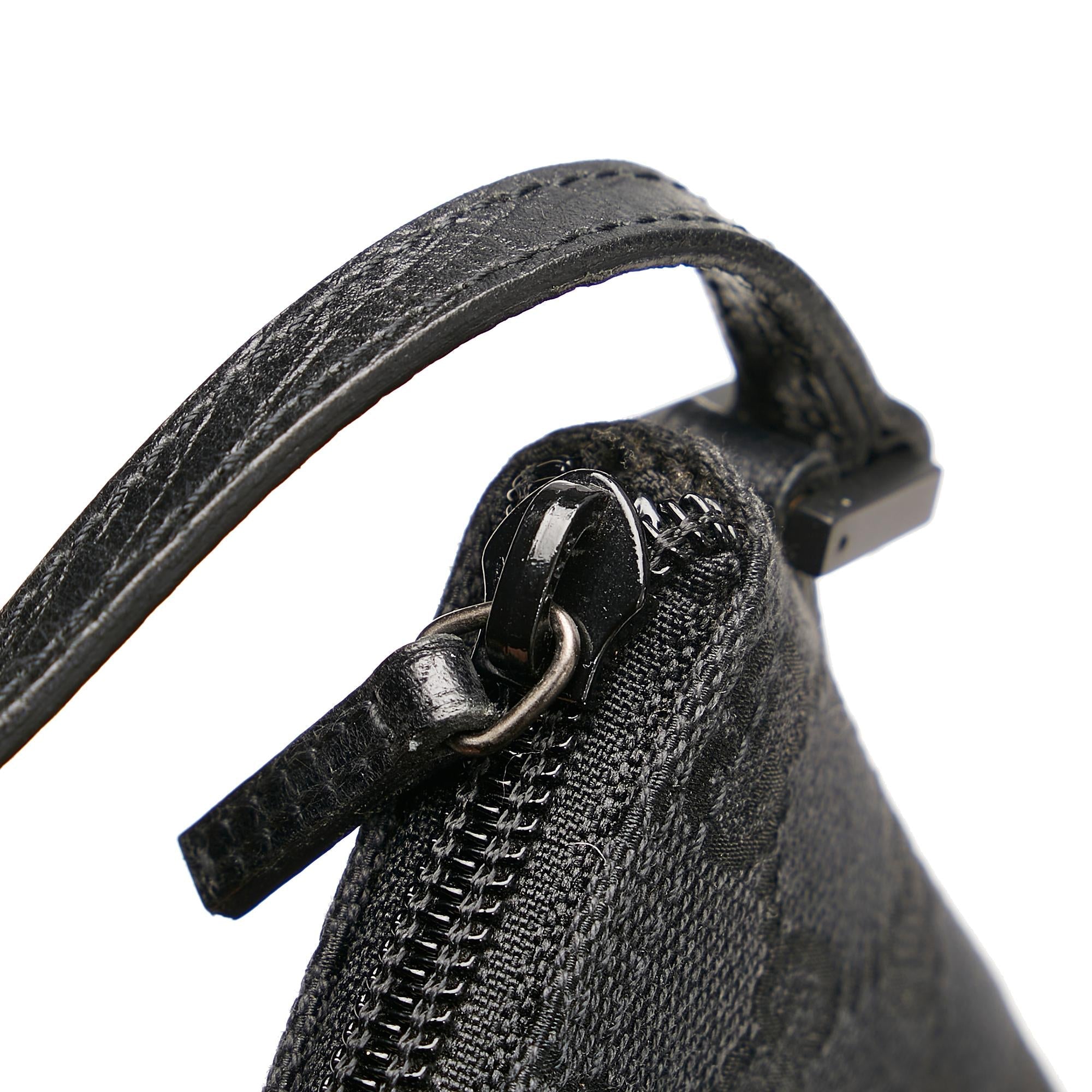 Gucci Gucci Canvas Boat Baguette (SHG-27262)