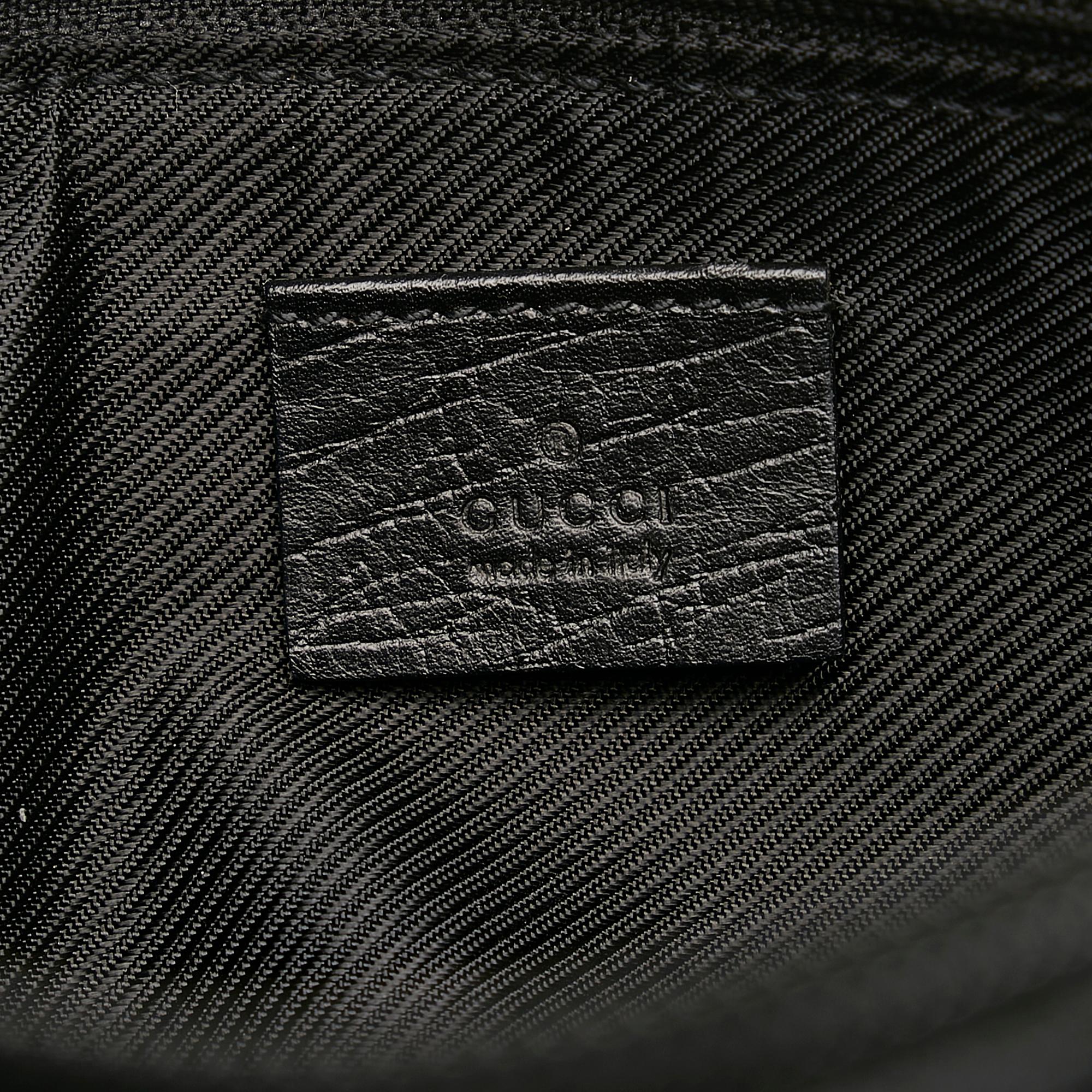 Gucci Gucci Canvas Boat Baguette (SHG-27262)