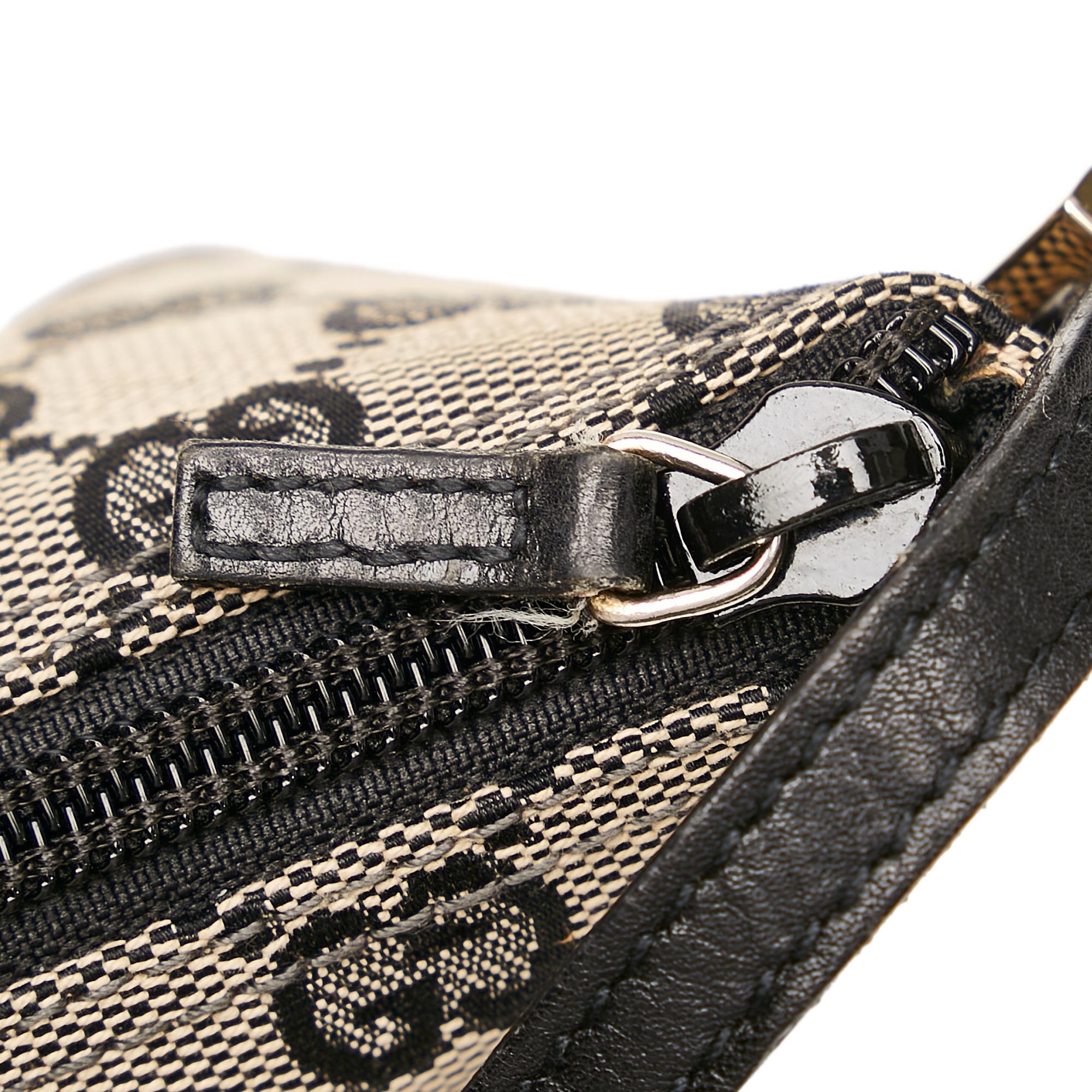 Gucci Gucci Canvas Boat Baguette (SHG-28325)