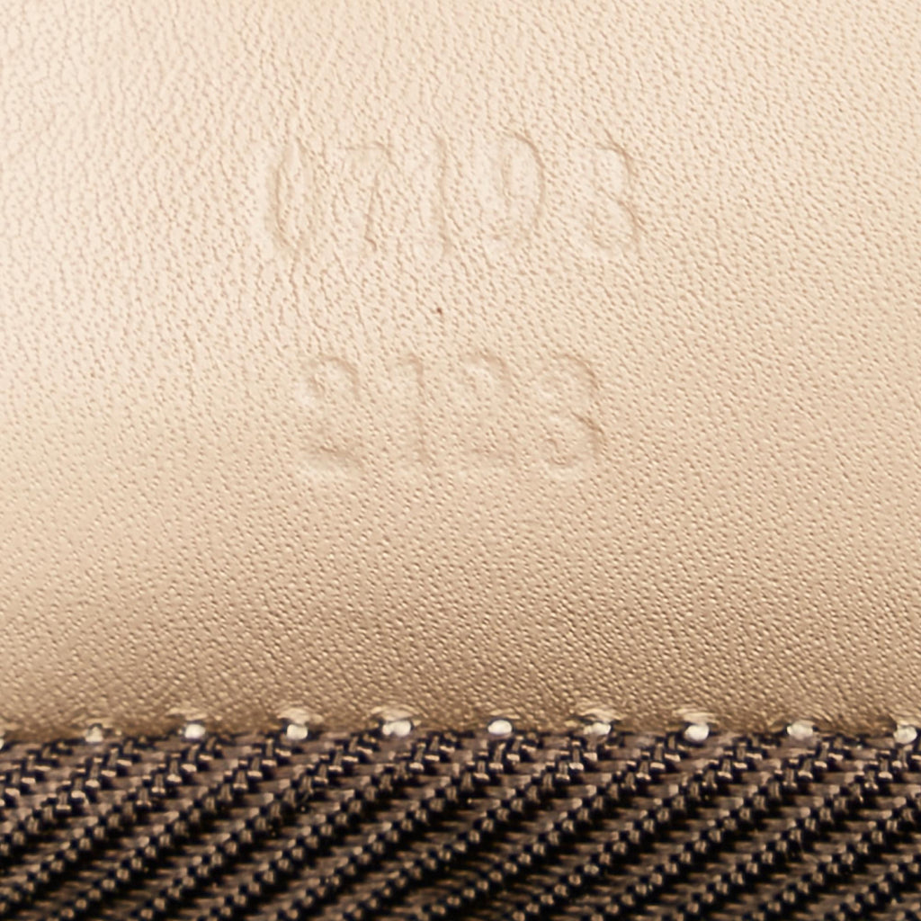 Gucci Gucci Canvas Boat Baguette (SHG-28580)