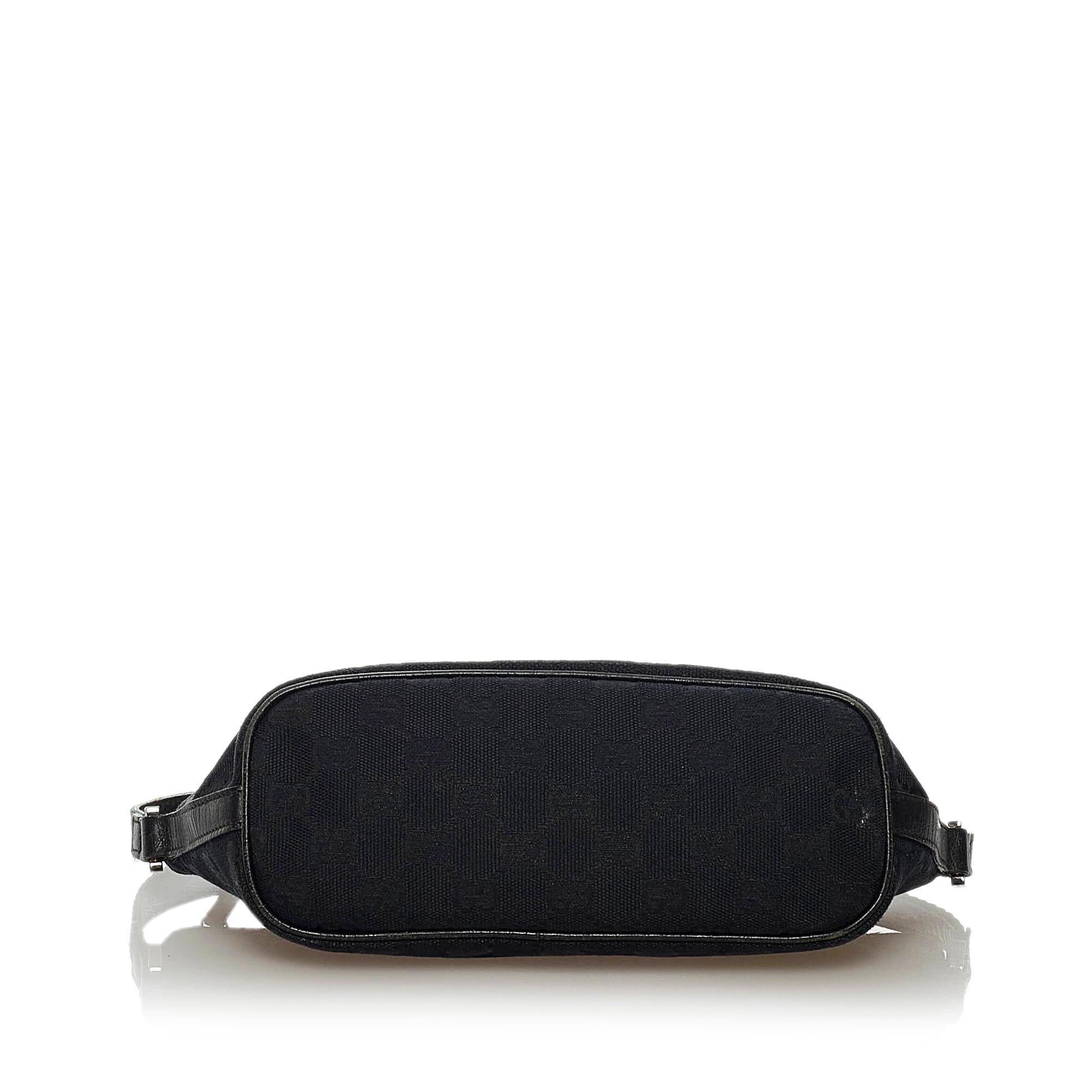 Gucci Gucci Canvas Boat Baguette (SHG-29230)