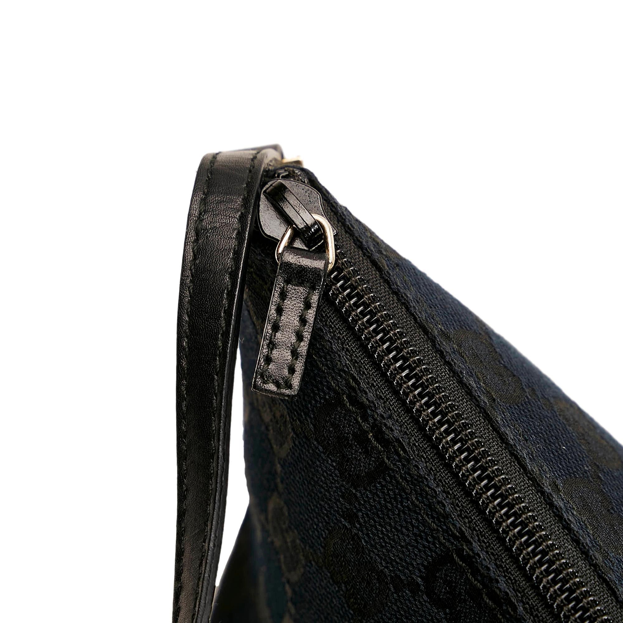 Gucci GG Canvas Boat Baguette (SHG-31583)