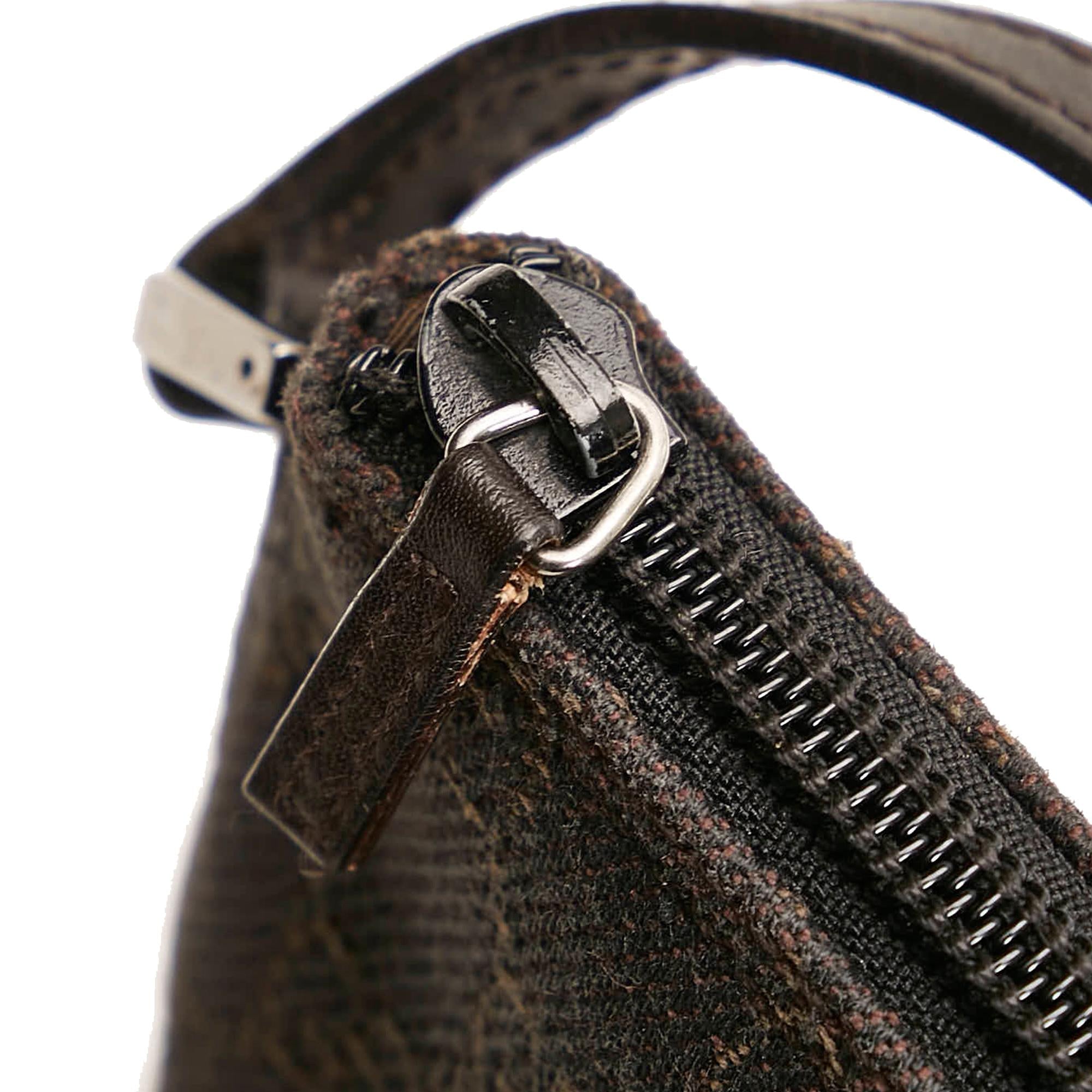 Gucci GG Canvas Boat Baguette (SHG-31599)
