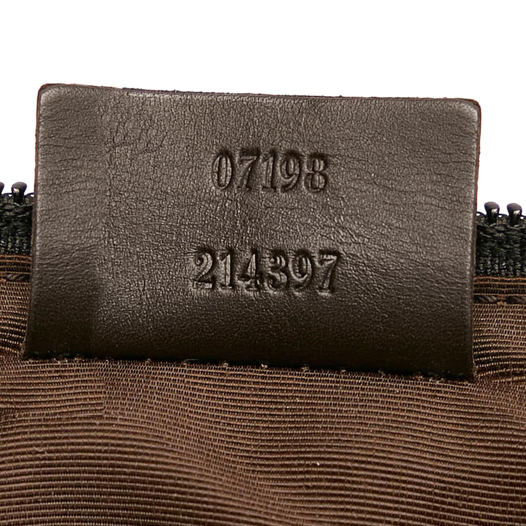 Gucci GG Canvas Boat Baguette (SHG-31611)