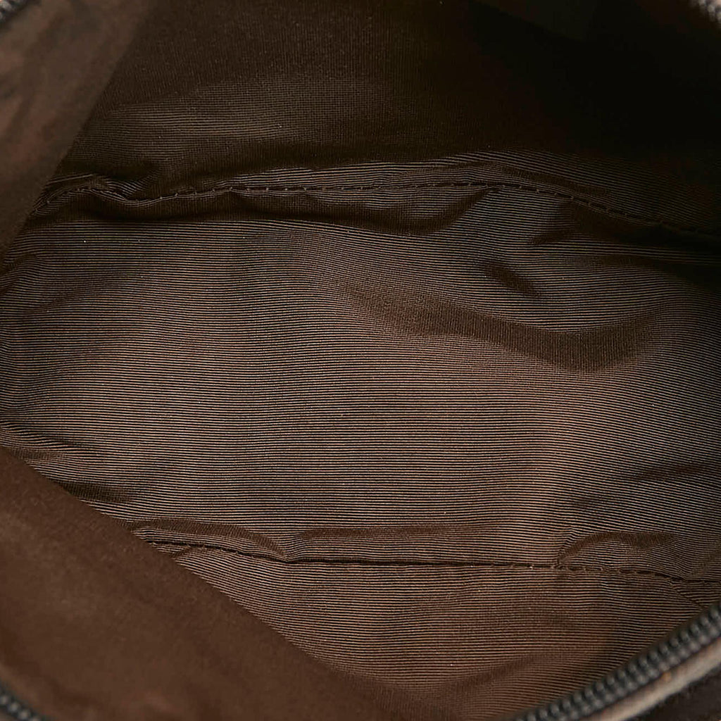 Gucci GG Canvas Boat Baguette (SHG-31611)