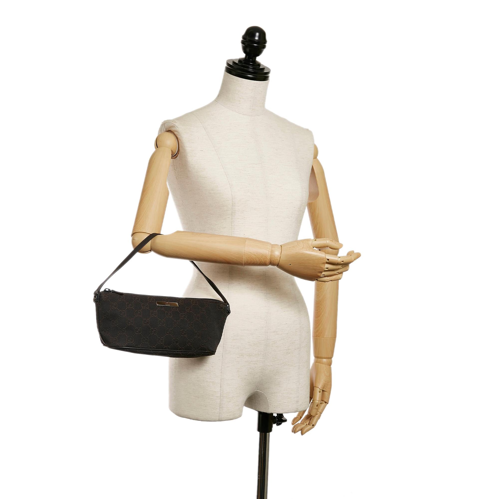 Gucci GG Canvas Boat Baguette (SHG-31611)