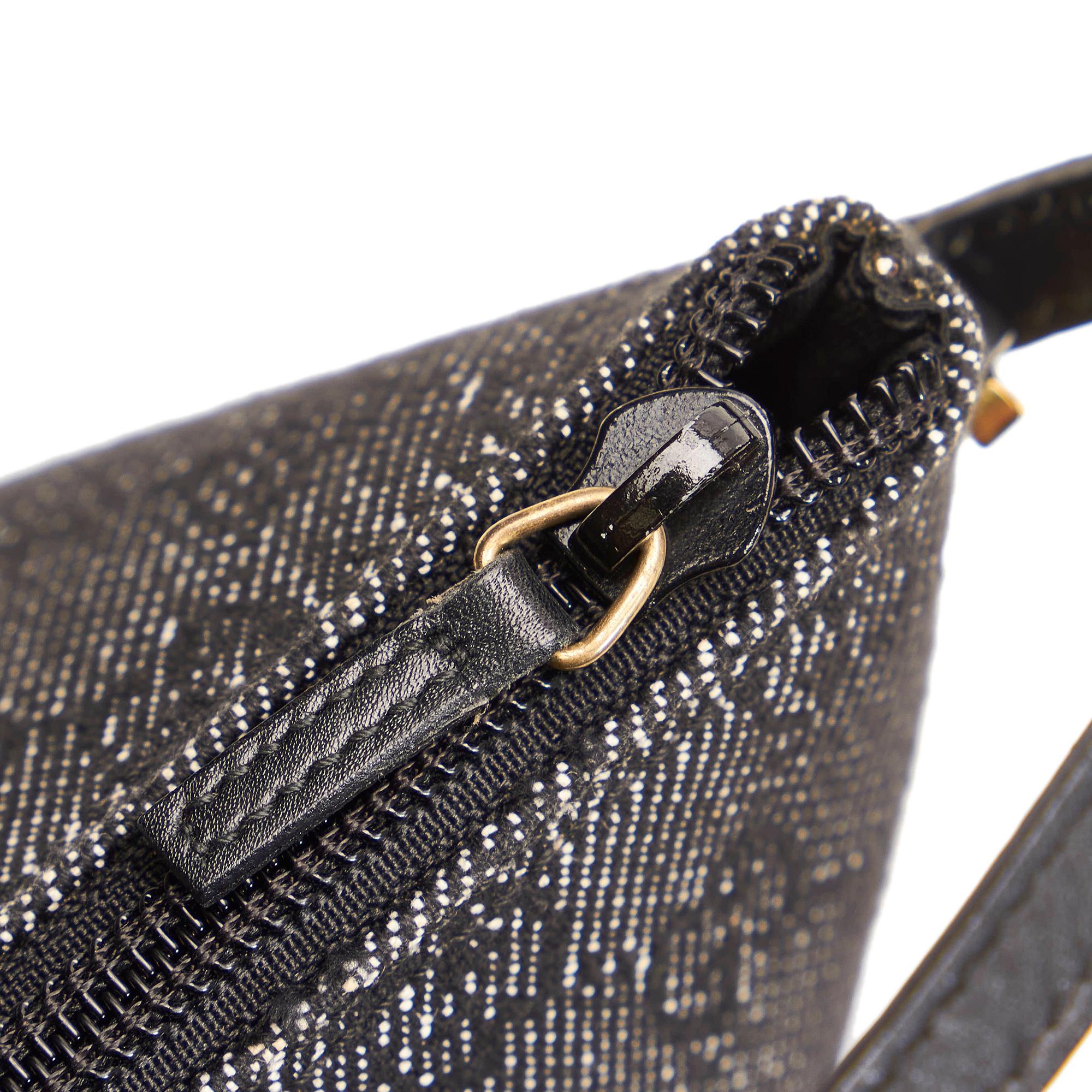 Gucci Gucci Canvas Boat Baguette (SHG-32025)