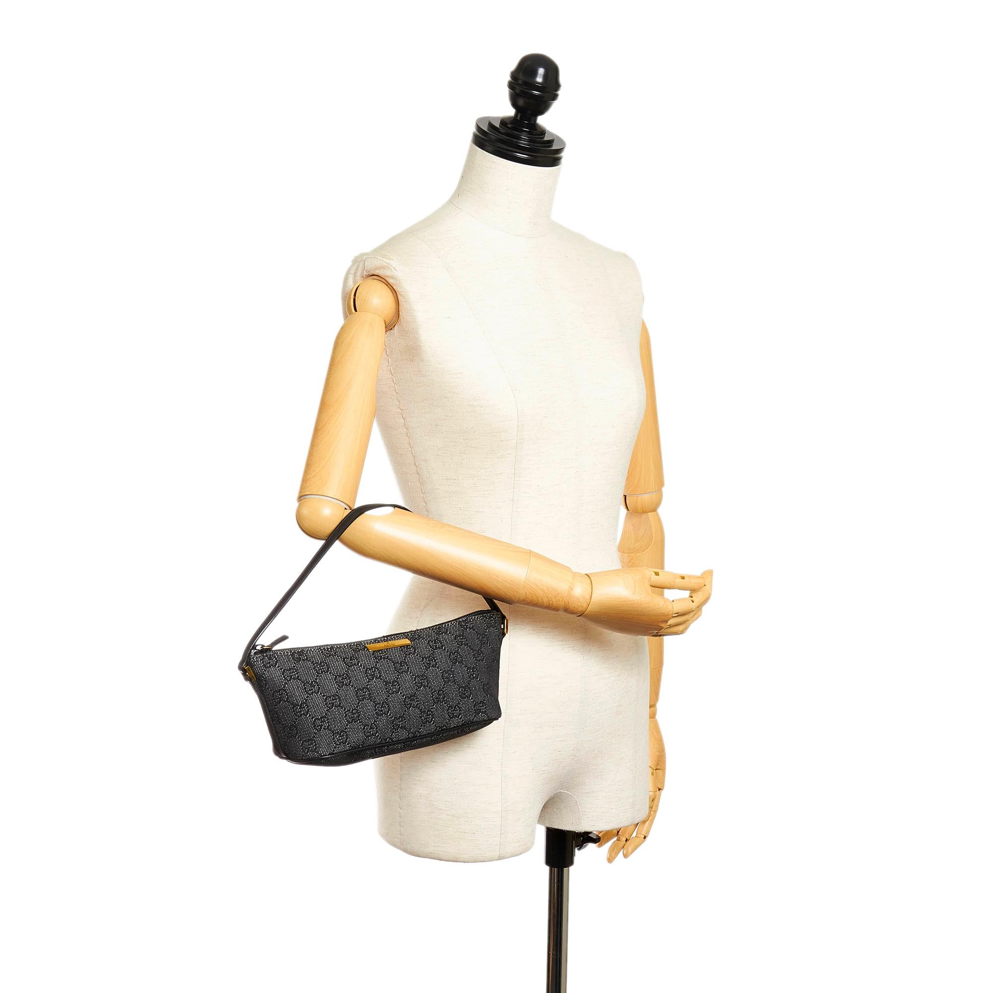 Gucci Gucci Canvas Boat Baguette (SHG-32025)