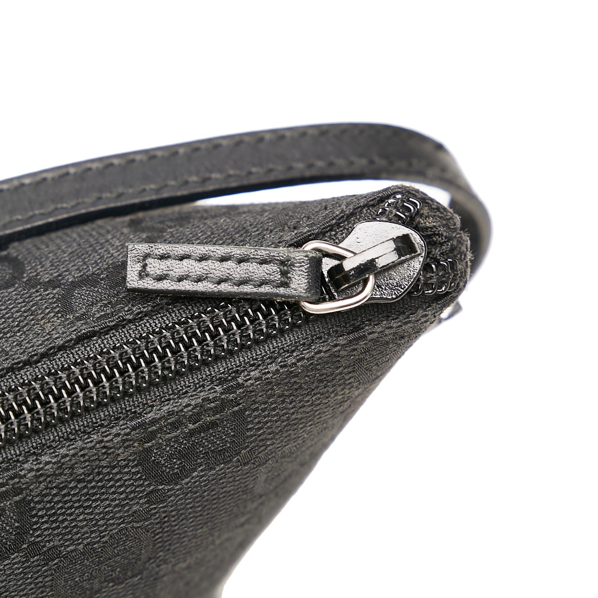 Gucci Gucci Canvas Boat Baguette (SHG-32776)