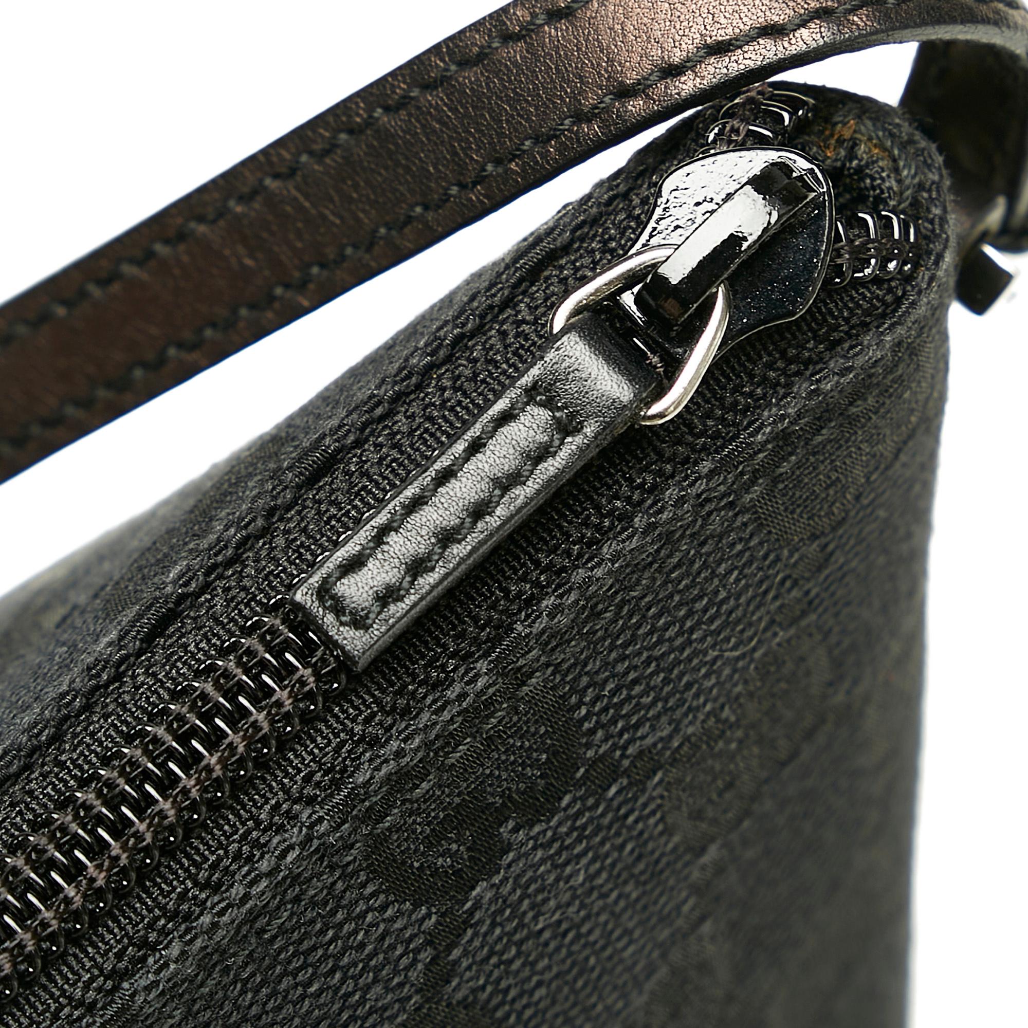 Gucci Gucci Canvas Boat Baguette (SHG-33035)