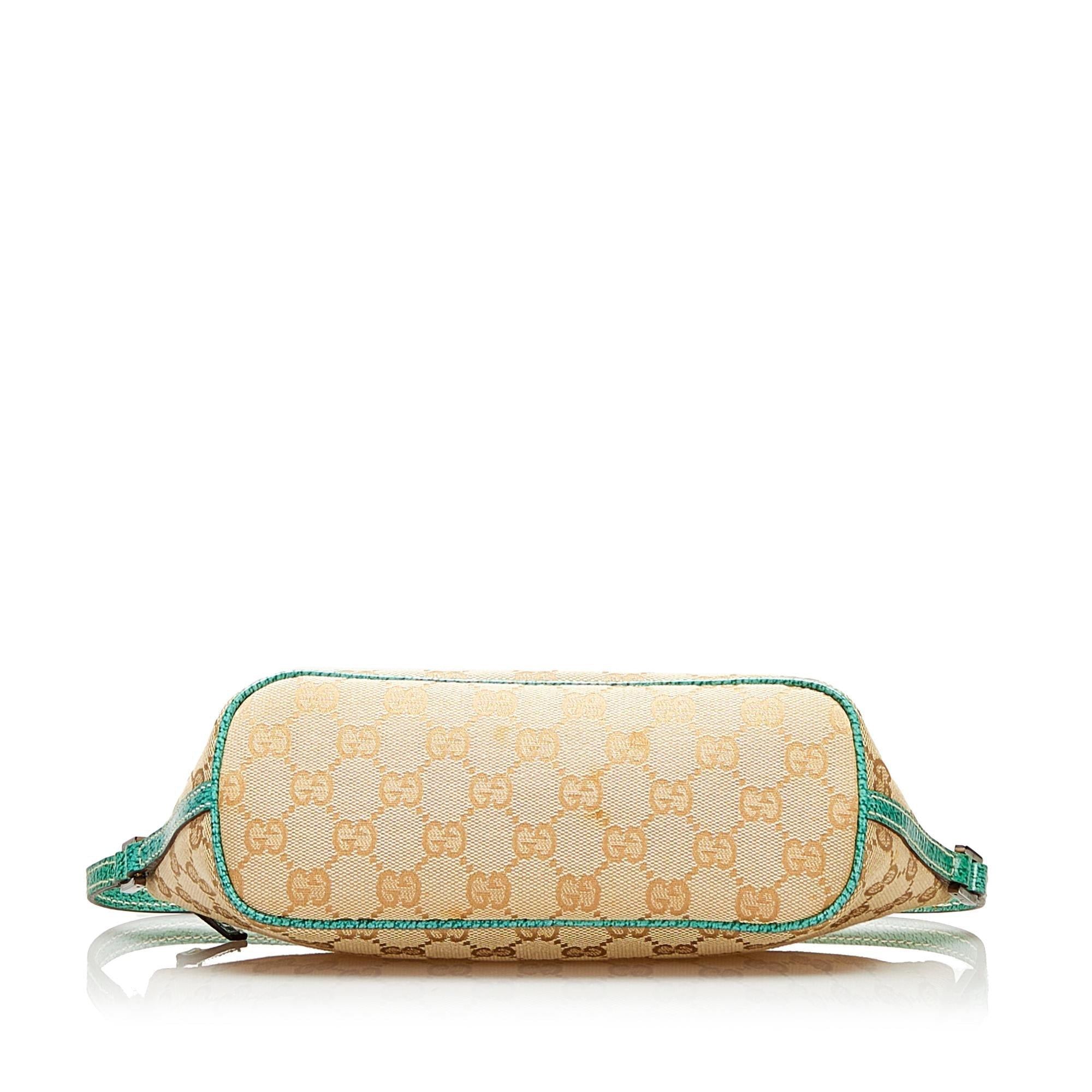 Gucci GG Canvas Boat Pochette (SHG-35382)