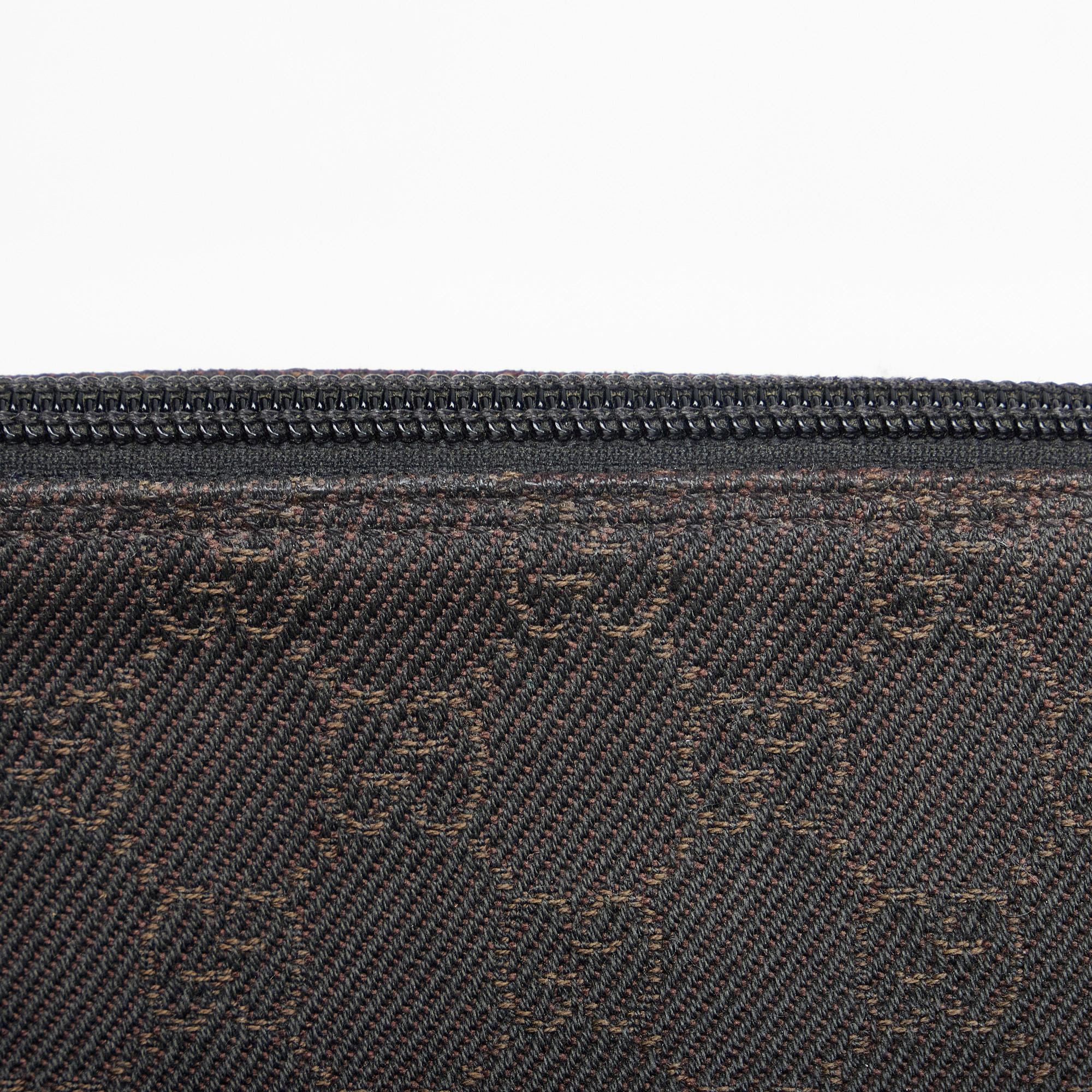 Gucci GG Canvas Boat Pochette (SHG-nfSEnq)
