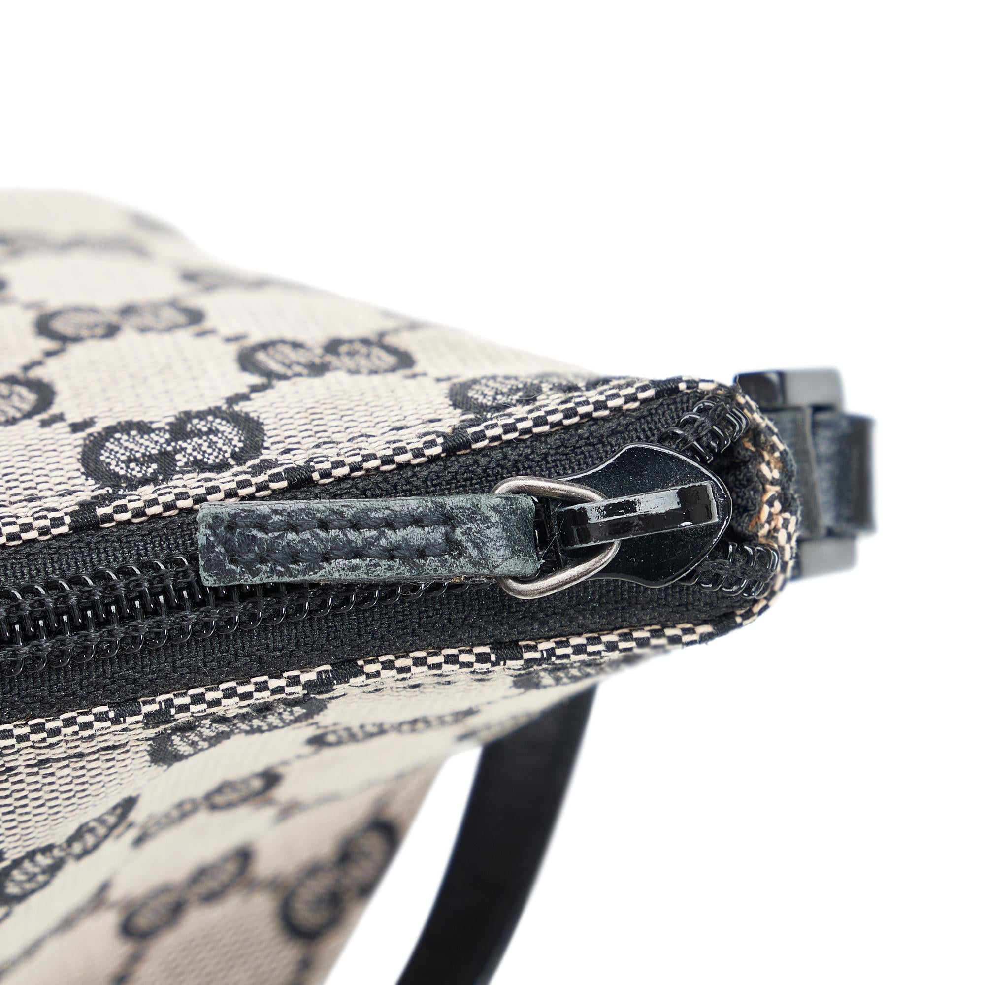 Gucci GG Canvas Boat (SHG-OhgQOp)