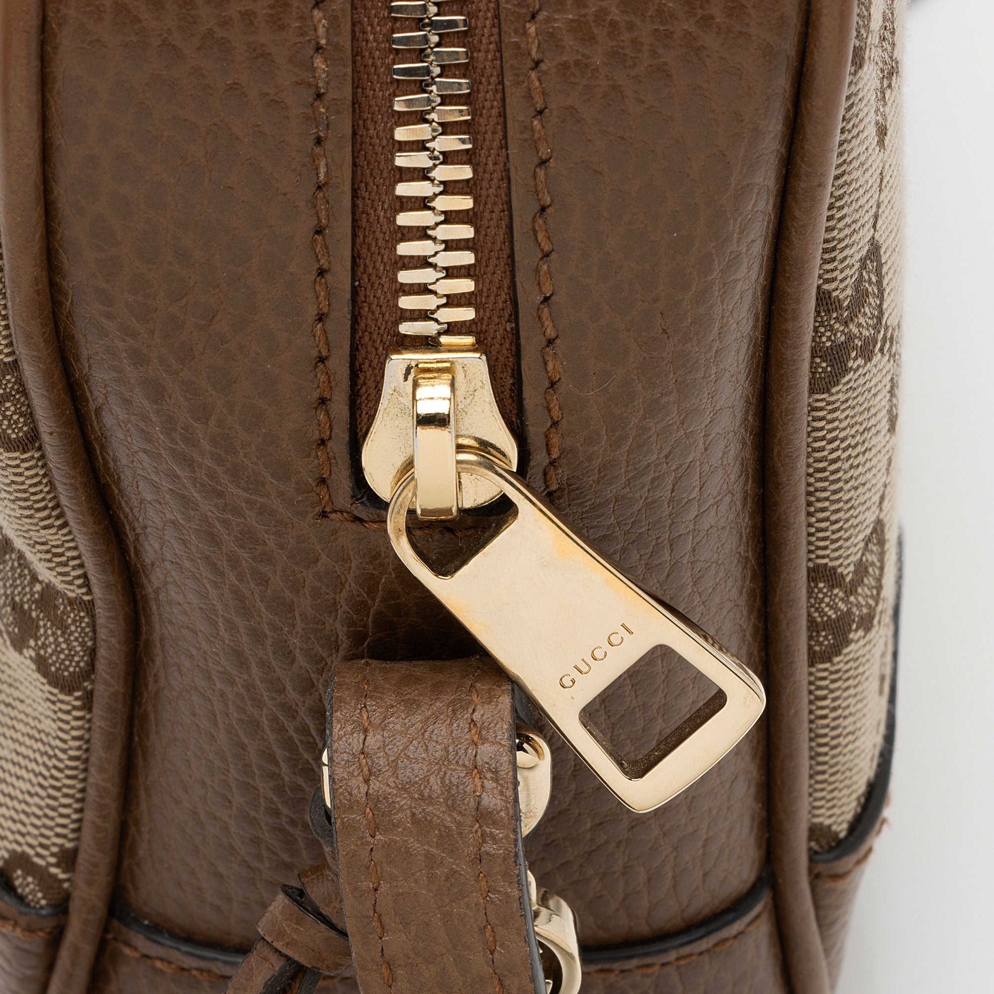 Gucci GG Canvas Bree Mini Messenger Bag (SHF-bpKZHI)