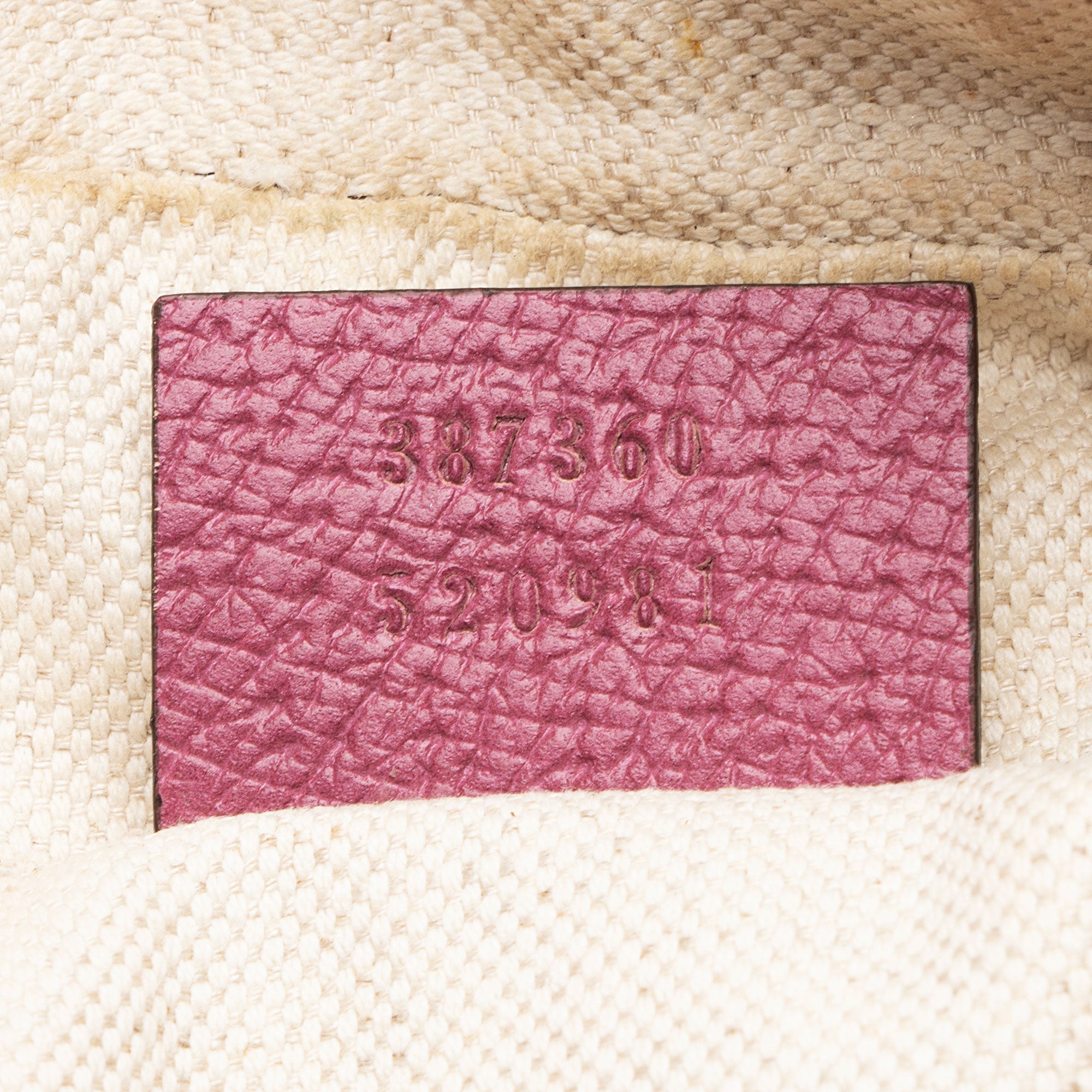 Gucci GG Canvas Bree Mini MessLBger