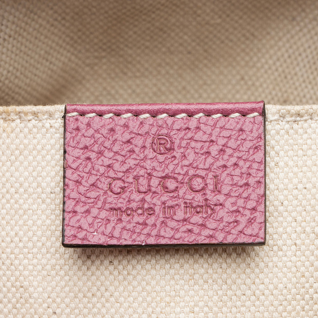 Gucci GG Canvas Bree Mini MessLBger