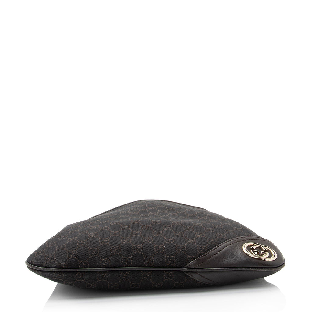 Gucci GG Canvas Britt Medium Hobo (SHF-nj2RBV)