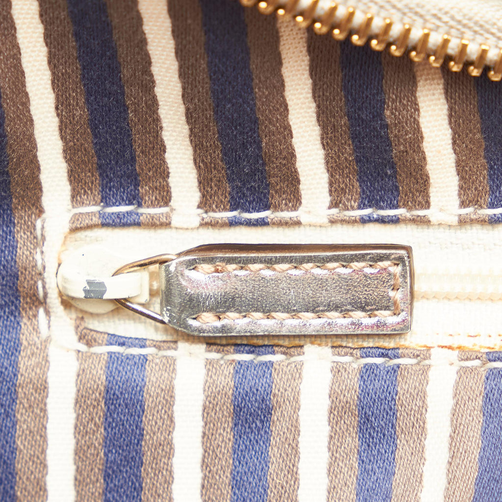 Gucci Gucci Canvas Britt Shoulder Bag (SHG-25901)