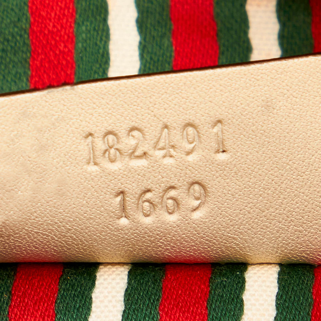 Gucci Gucci Canvas Britt Shoulder Bag (SHG-29822)