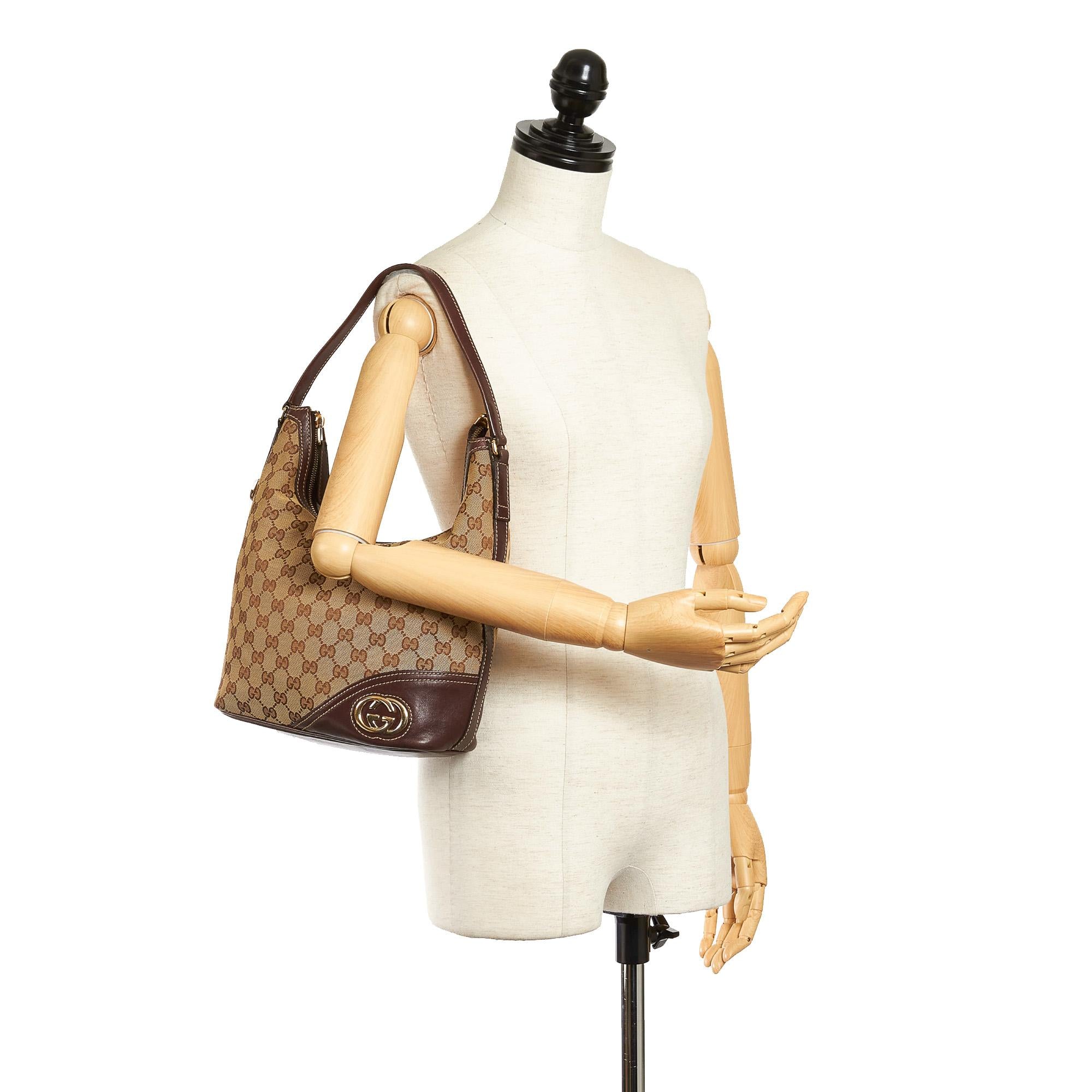 Gucci Gucci Canvas Britt Shoulder Bag (SHG-33188)