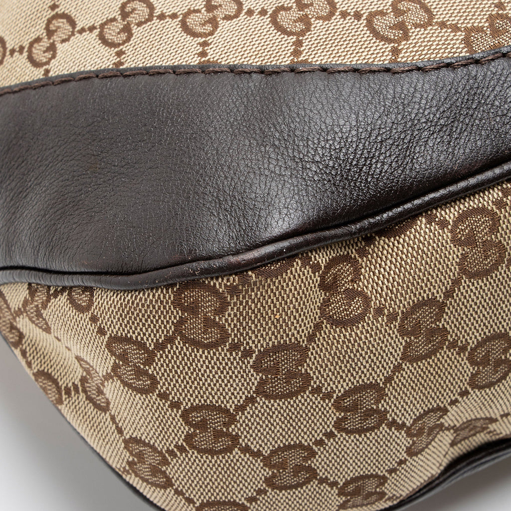 Gucci GG Canvas Charlotte Medium Shoulder Bag (SHF-2fr7e3)
