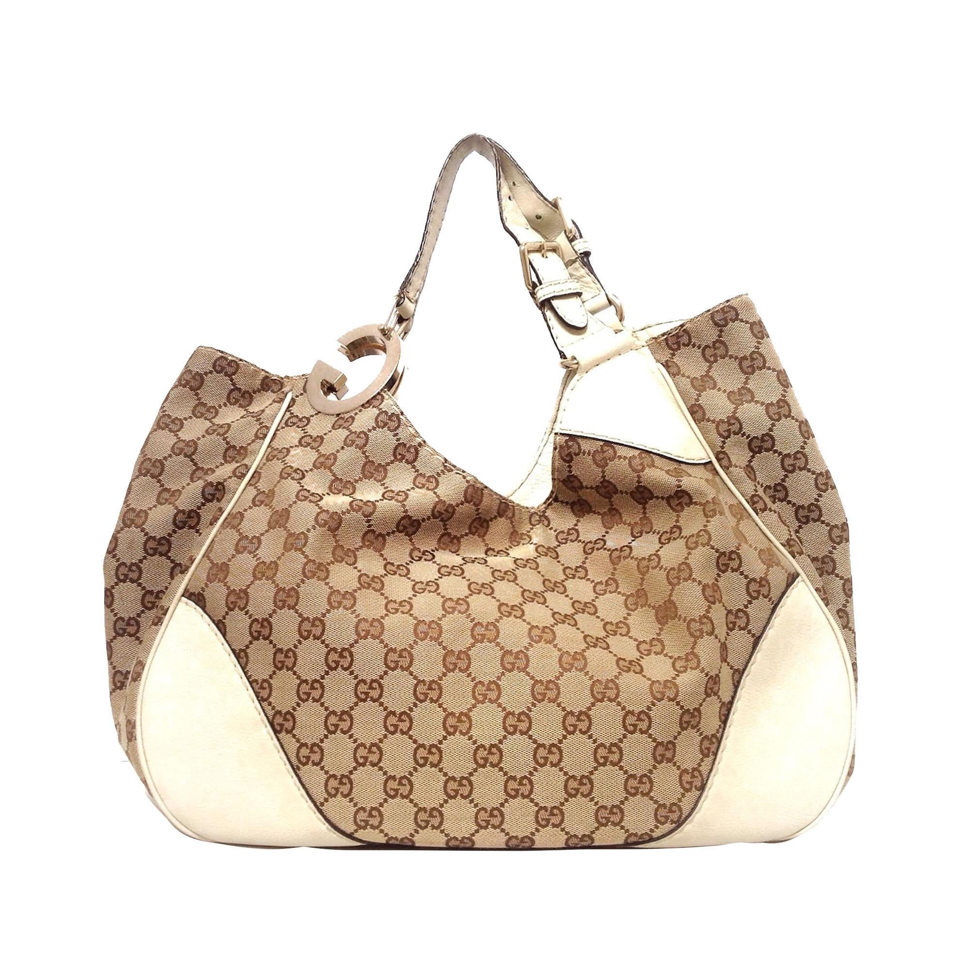 Gucci Gucci Canvas Charlotte Shoulder Bag (SHG-28369)