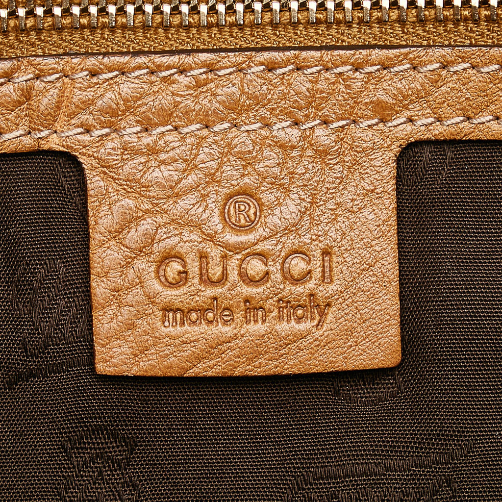 Gucci GG Canvas Charm Tote Bag (SHG-32521)
