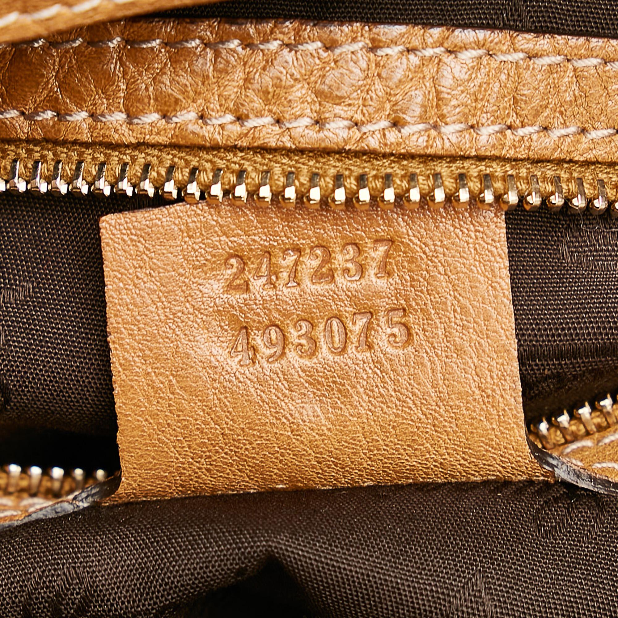 Gucci GG Canvas Charm Tote Bag (SHG-32521)