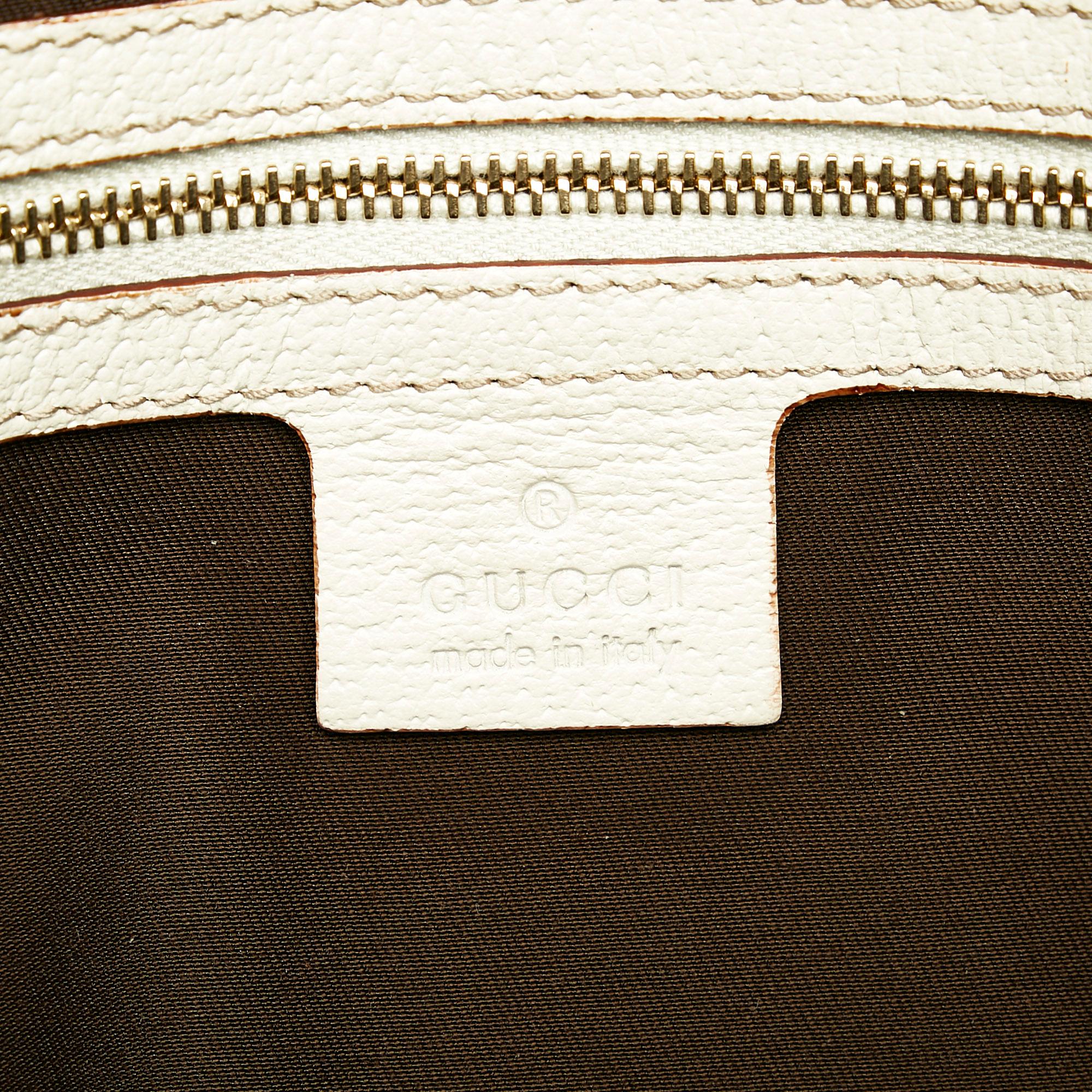 Gucci Gucci Canvas Charmy Handbag (SHG-31766)