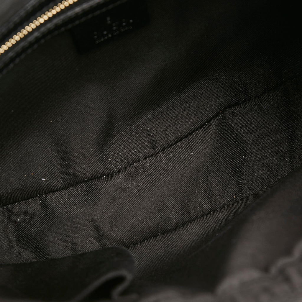 Gucci GG Canvas Charmy Hobo (SHG-aBR11K)