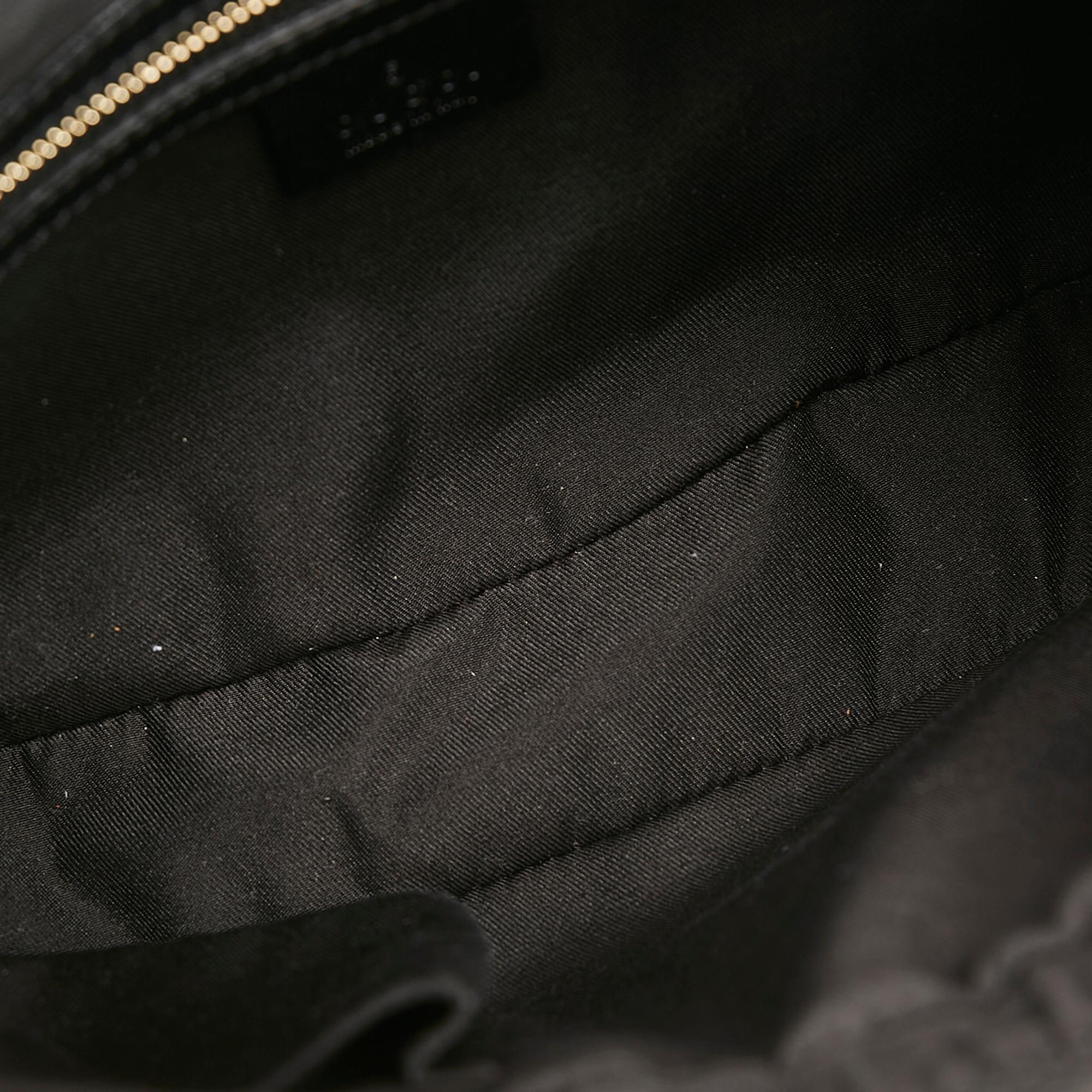 Gucci GG Canvas Charmy Hobo (SHG-aBR11K)
