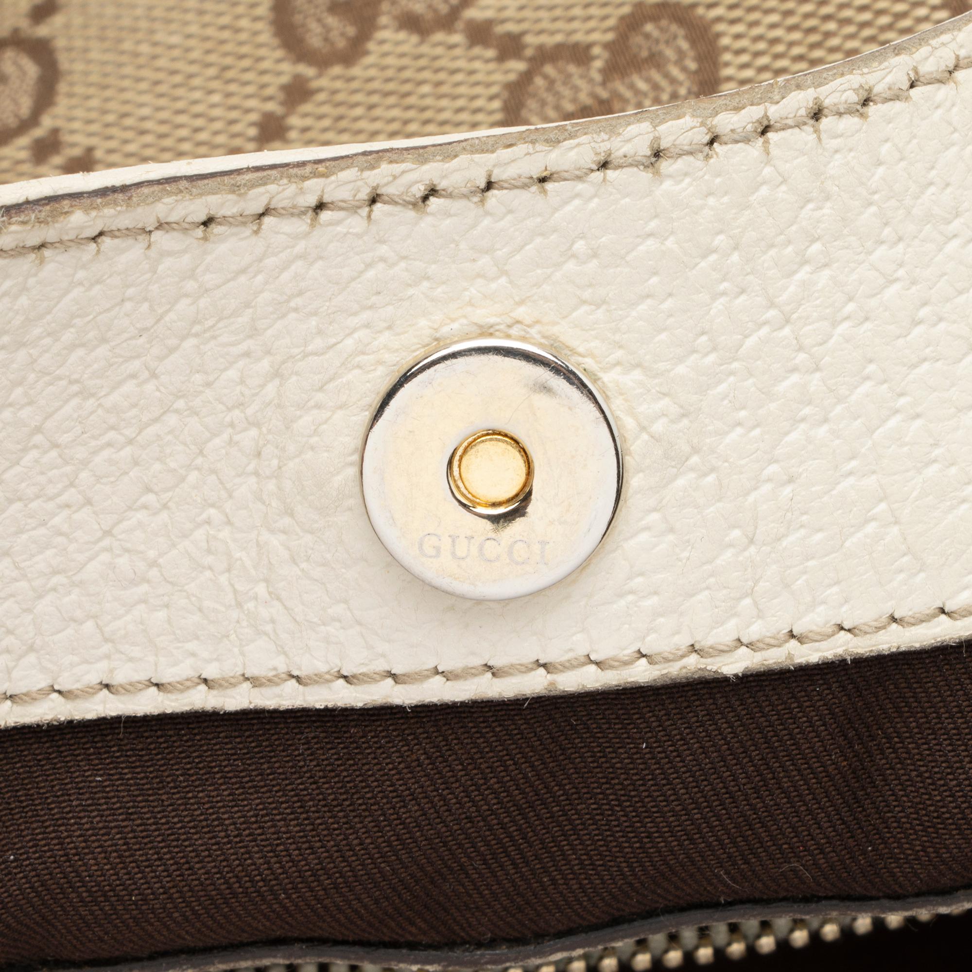 Gucci GG Canvas Charmy Medium Shoulder Bag (SHF-23740)