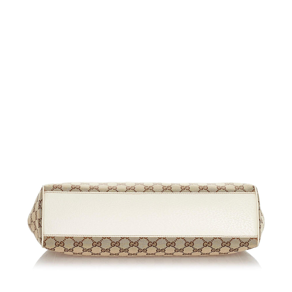 Gucci Gucci Canvas Charmy Shoulder Bag (SHG-23072)