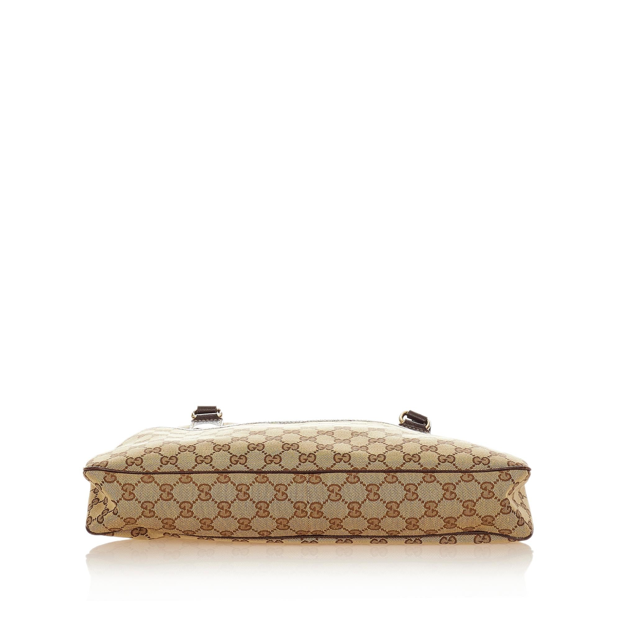 Gucci Gucci Canvas Charmy Shoulder Bag (SHG-26008)
