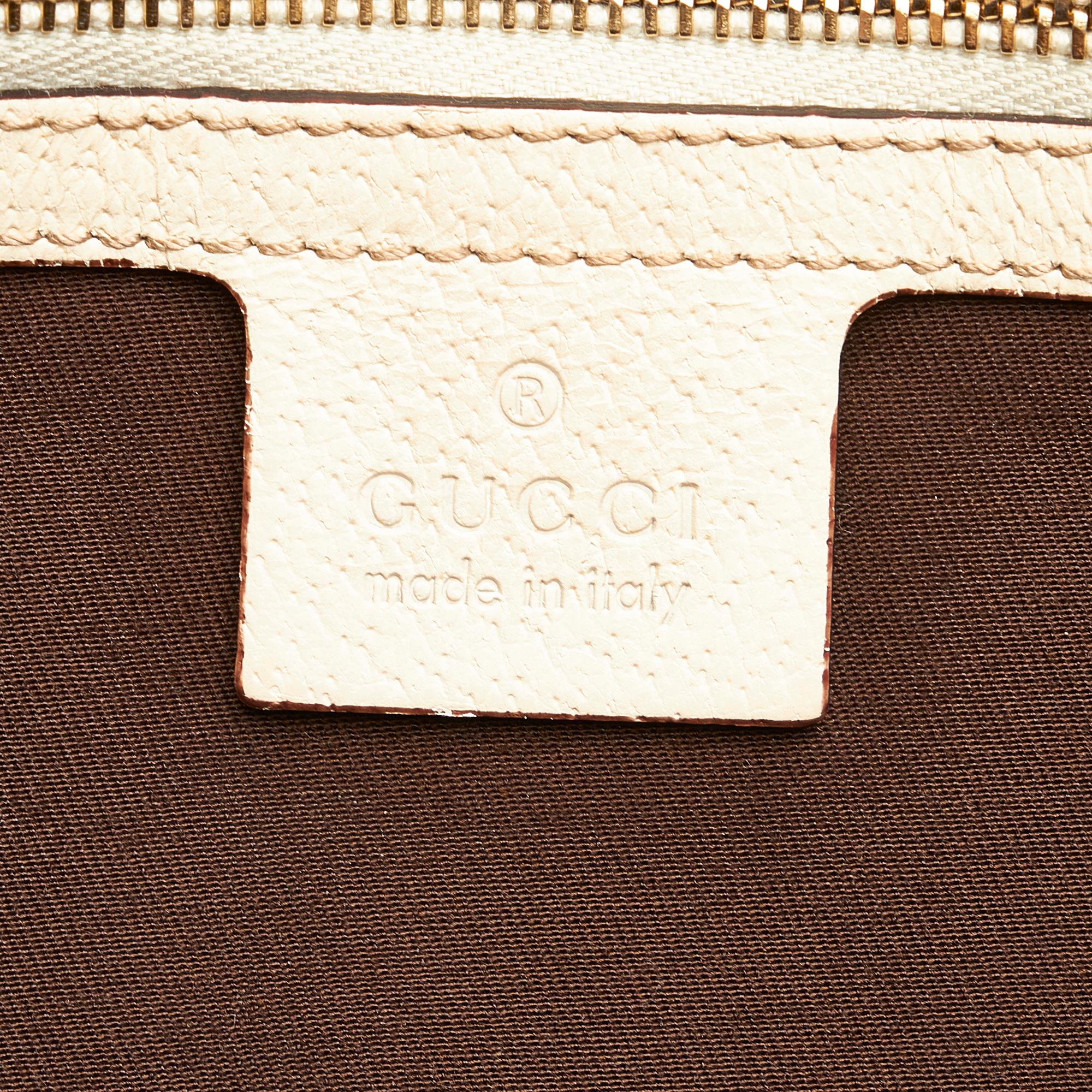 Gucci Gucci Canvas Charmy Shoulder Bag (SHG-26010)