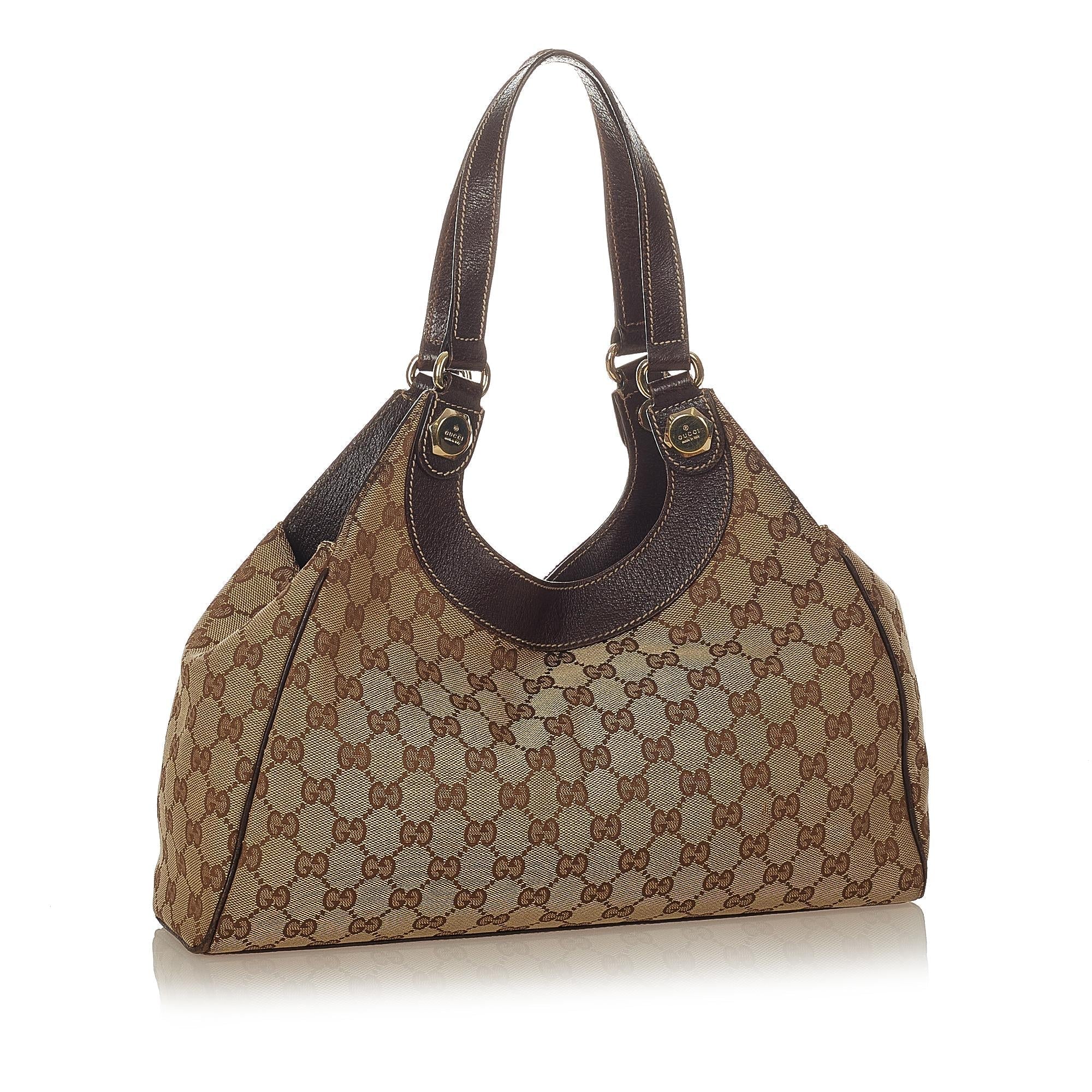Gucci Gucci Canvas Charmy Shoulder Bag (SHG-26349)